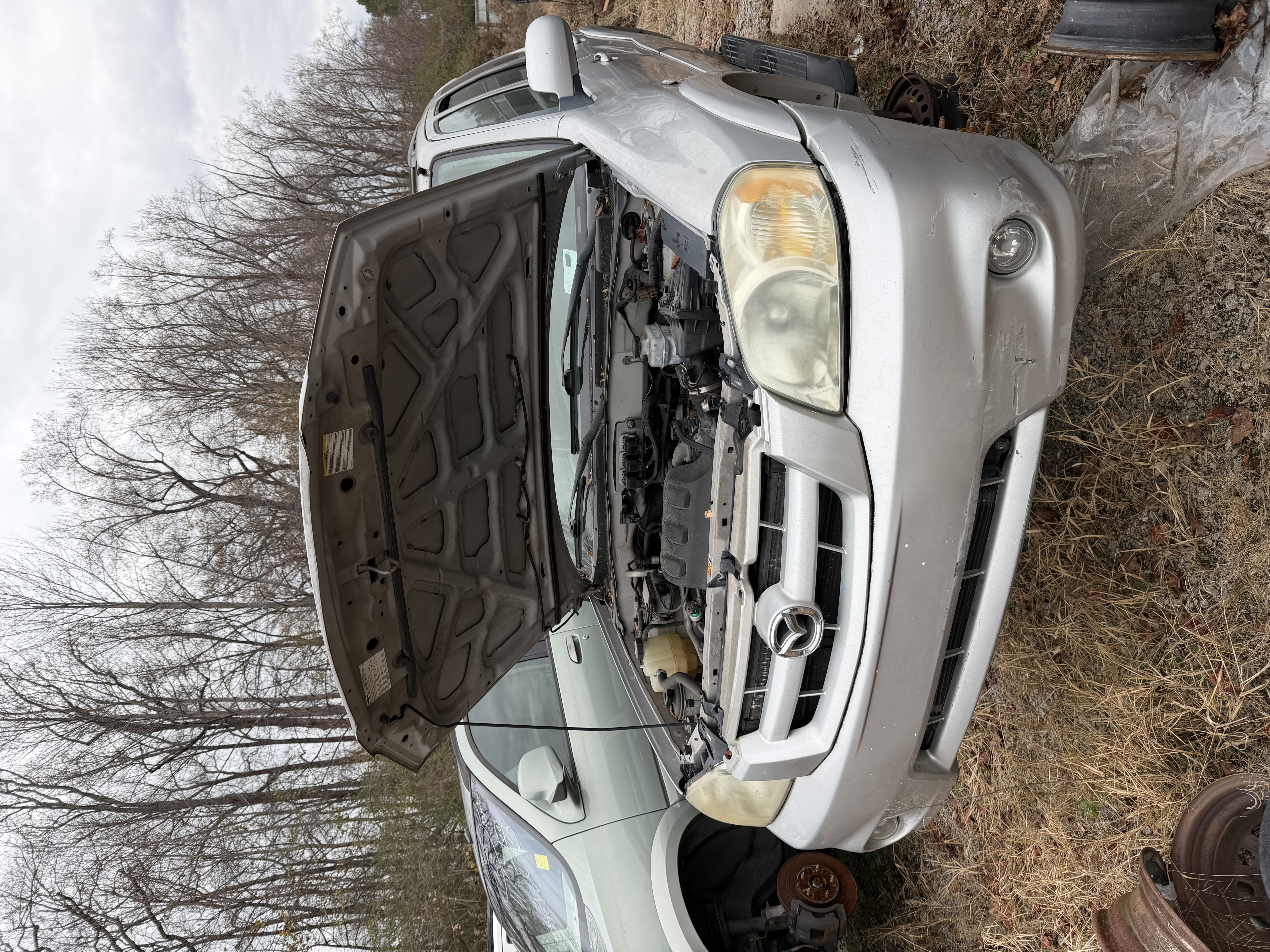 2006 MAZDA Tribute