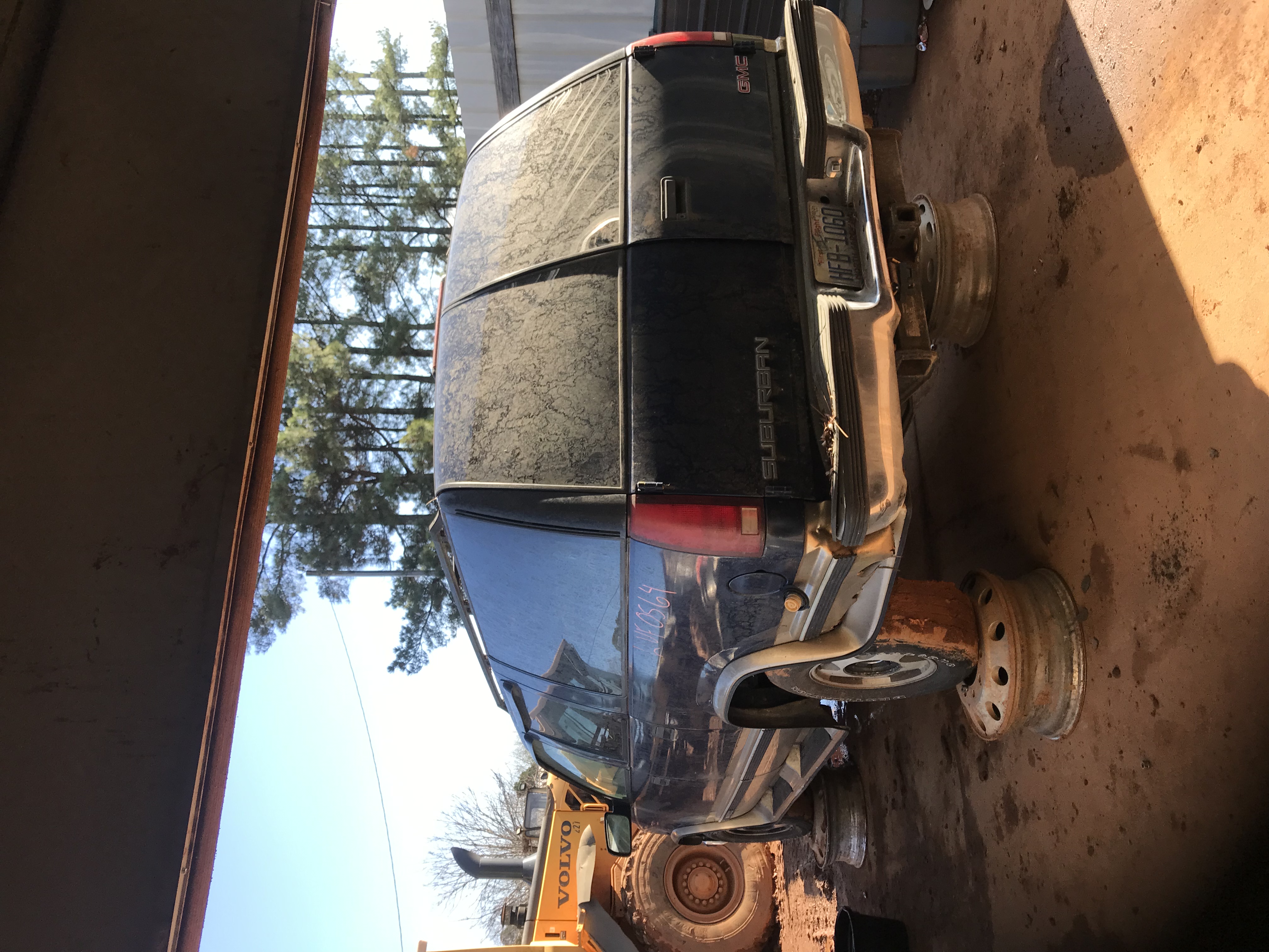 1999 GMC Suburban