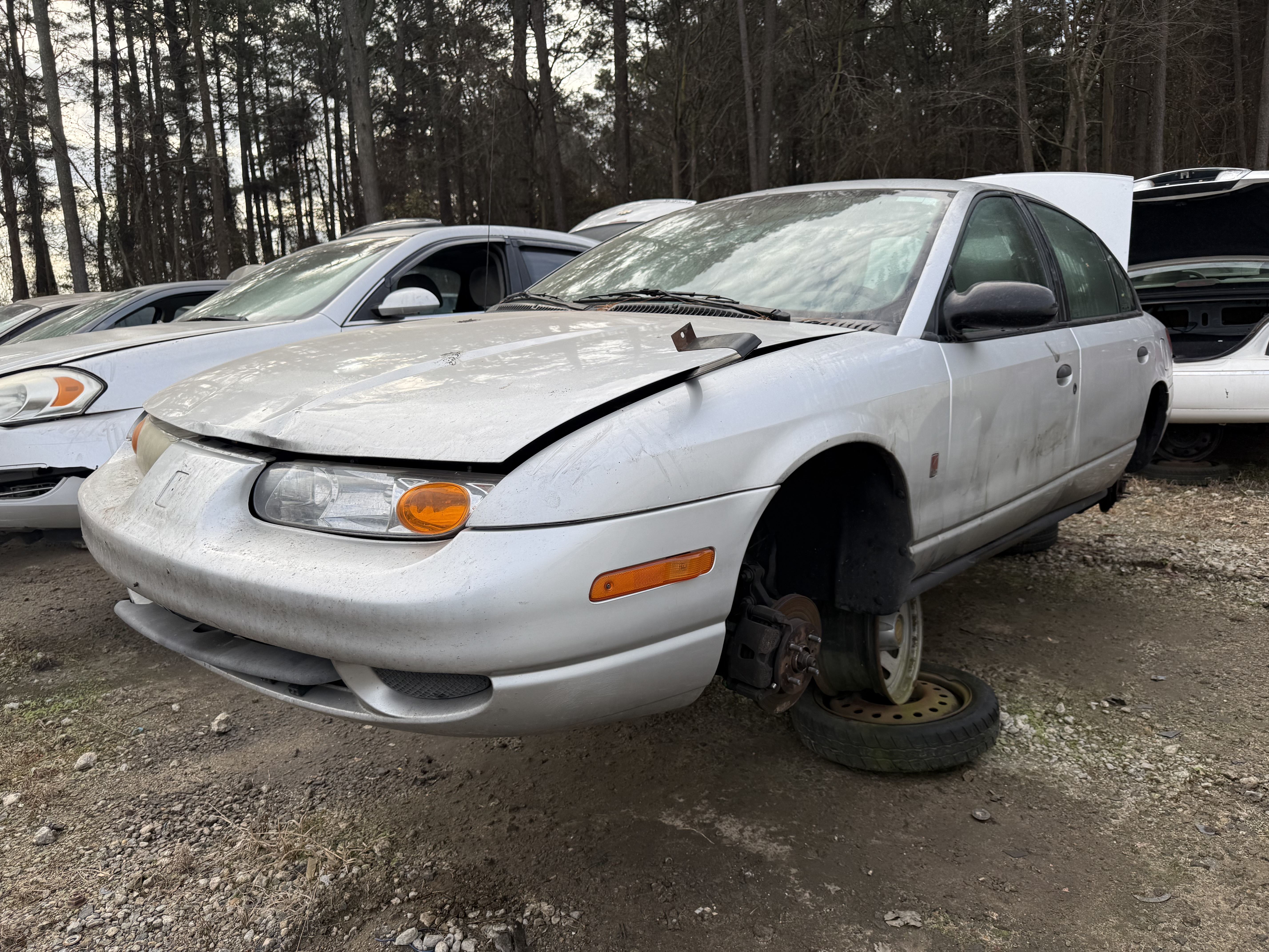 2002 SATURN Sl