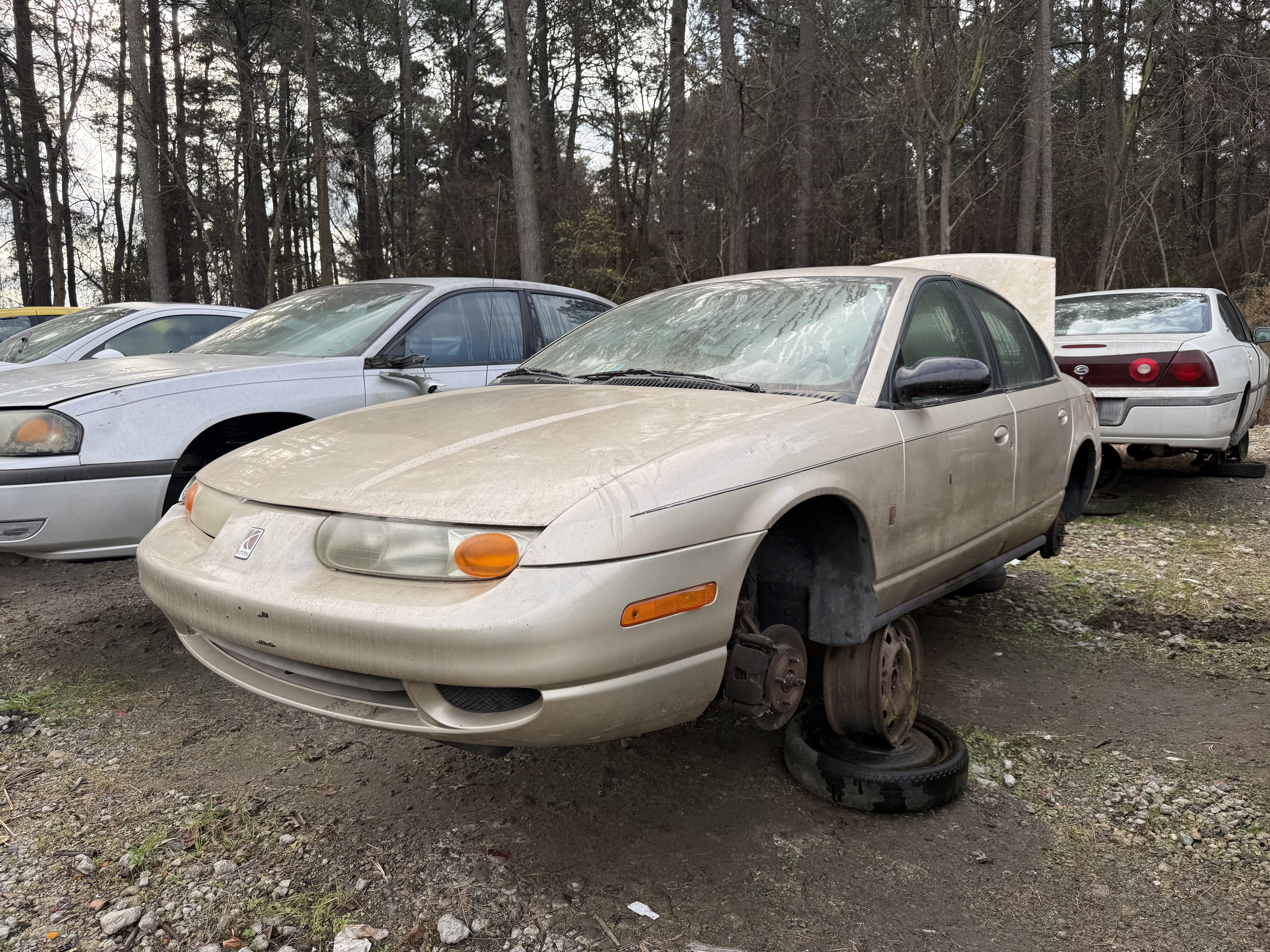 2000 SATURN SL2