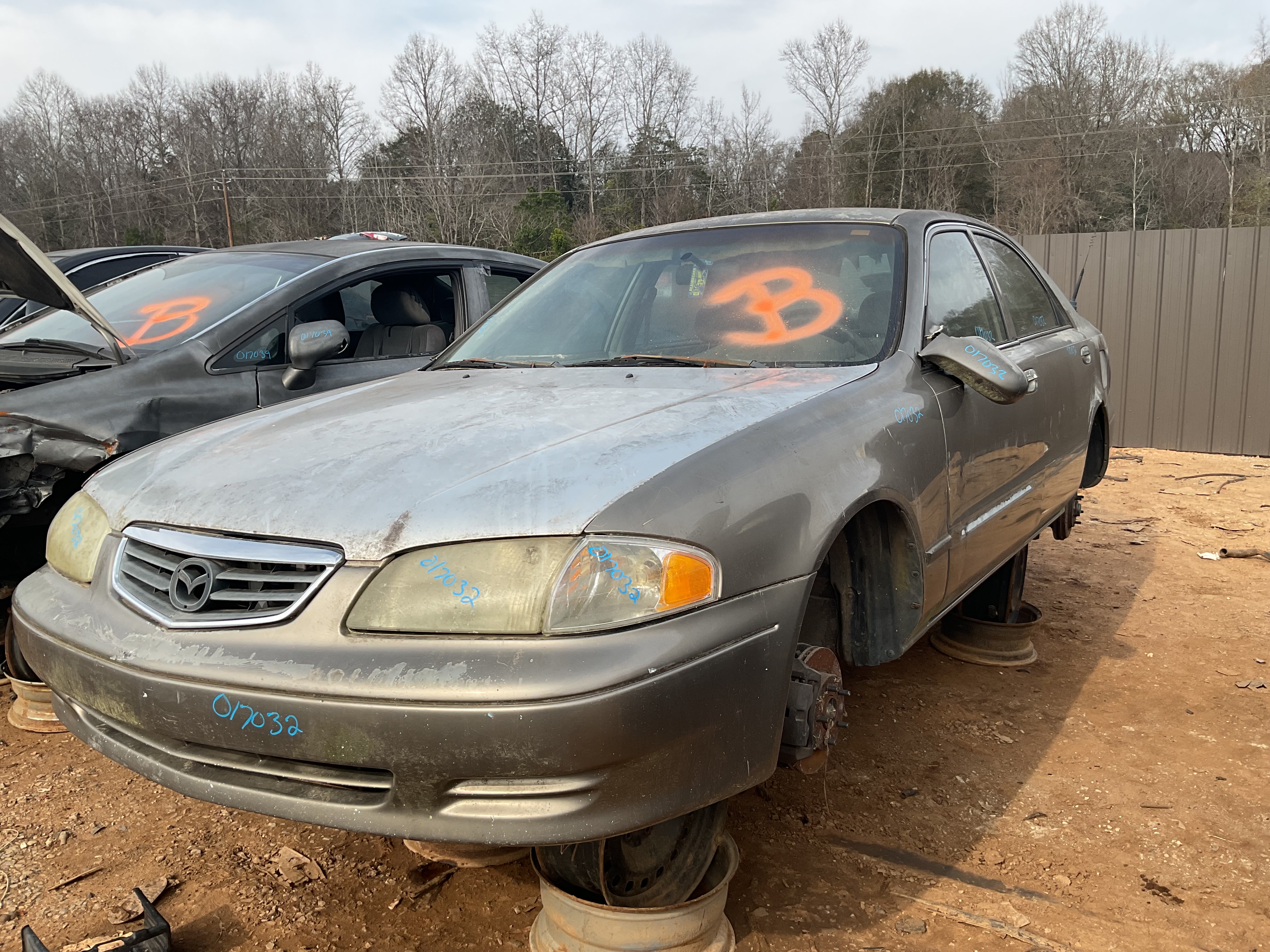 2000 MAZDA 626