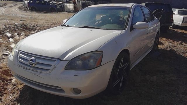 2002 NISSAN Altima