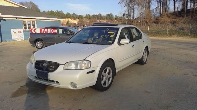 2001 NISSAN Maxima