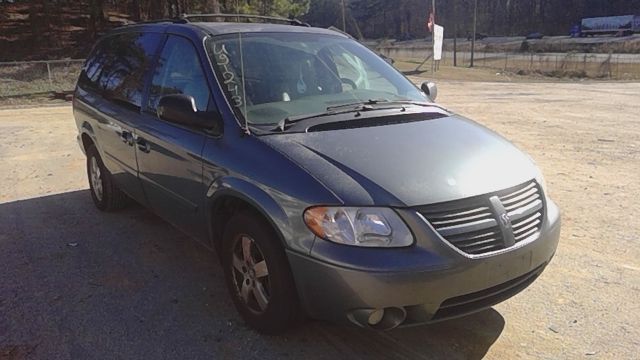 2005 DODGE Caravan/Grand Caravan