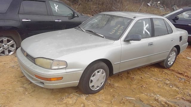 1994 TOYOTA Camry