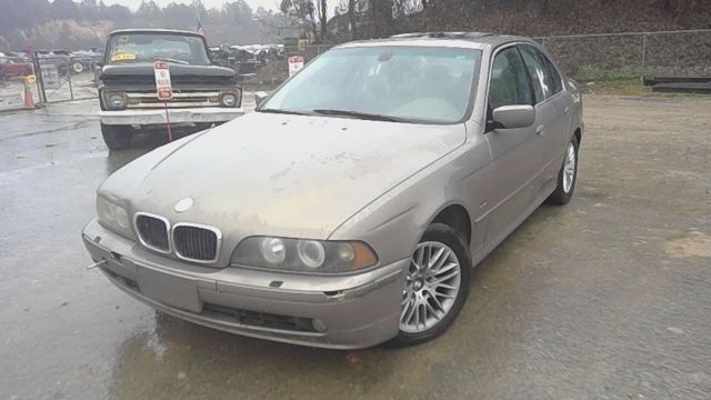 2002 BMW 530i