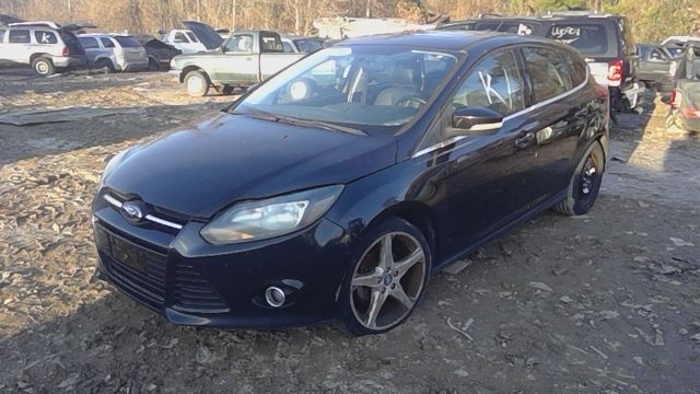 2013 FORD Focus