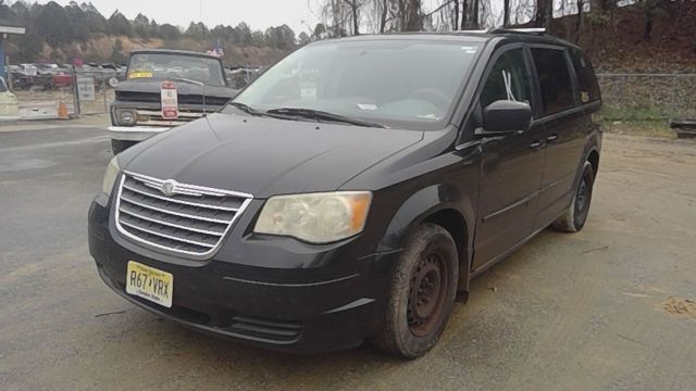 2010 CHRYSLER Town and Country