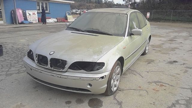 2004 BMW 325i