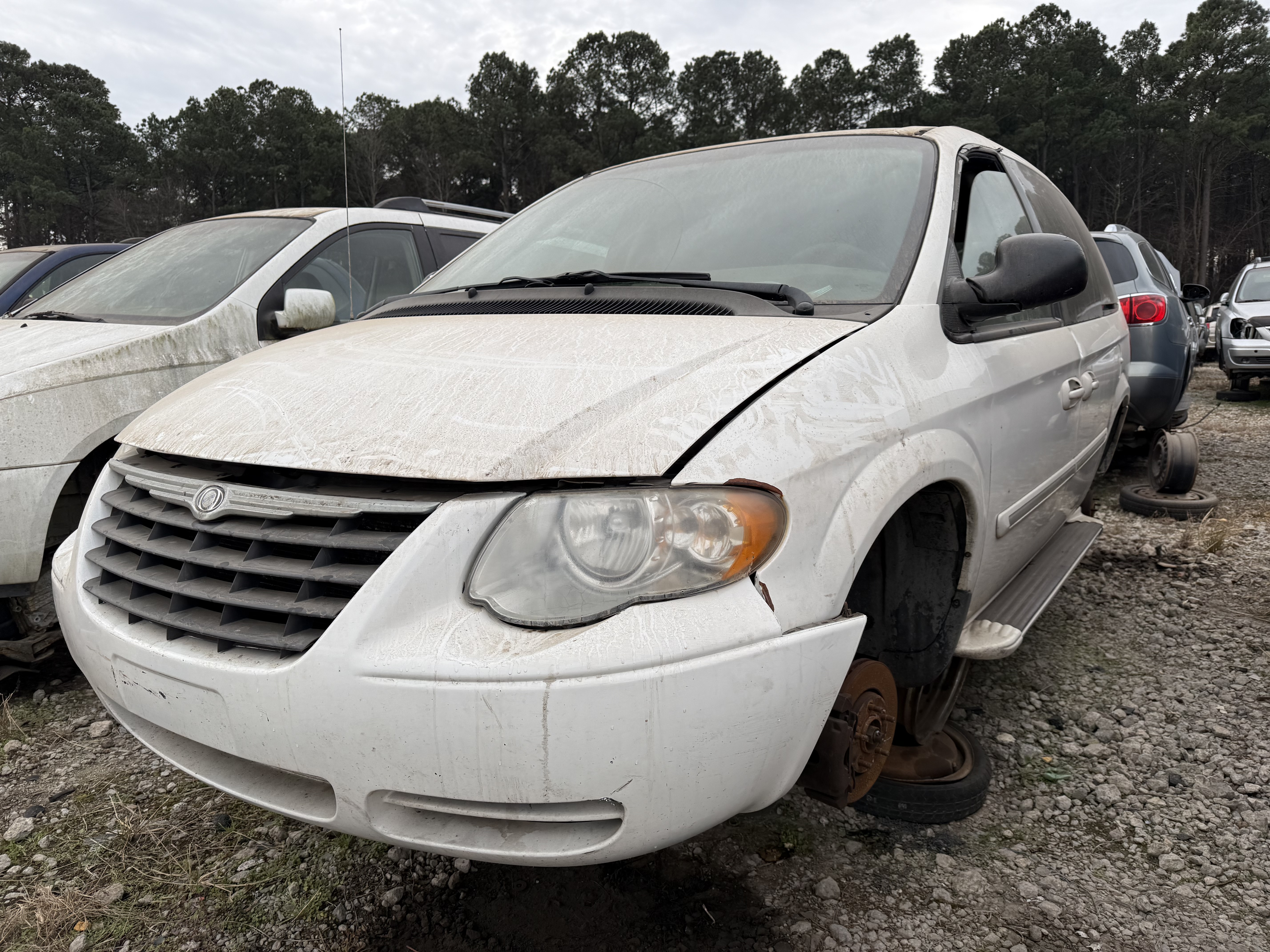 2005 CHRYSLER Town and Country