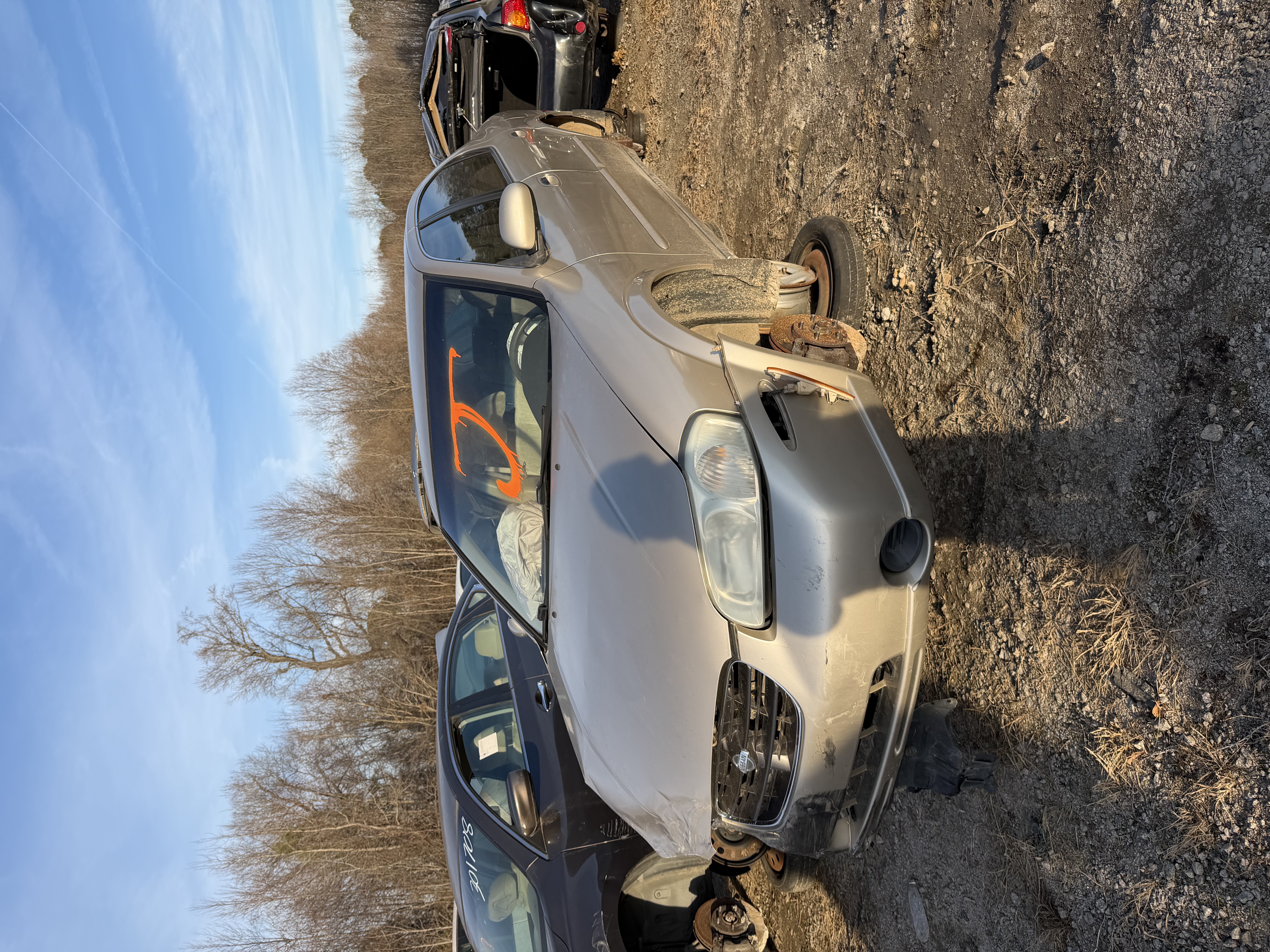 2001 NISSAN Maxima