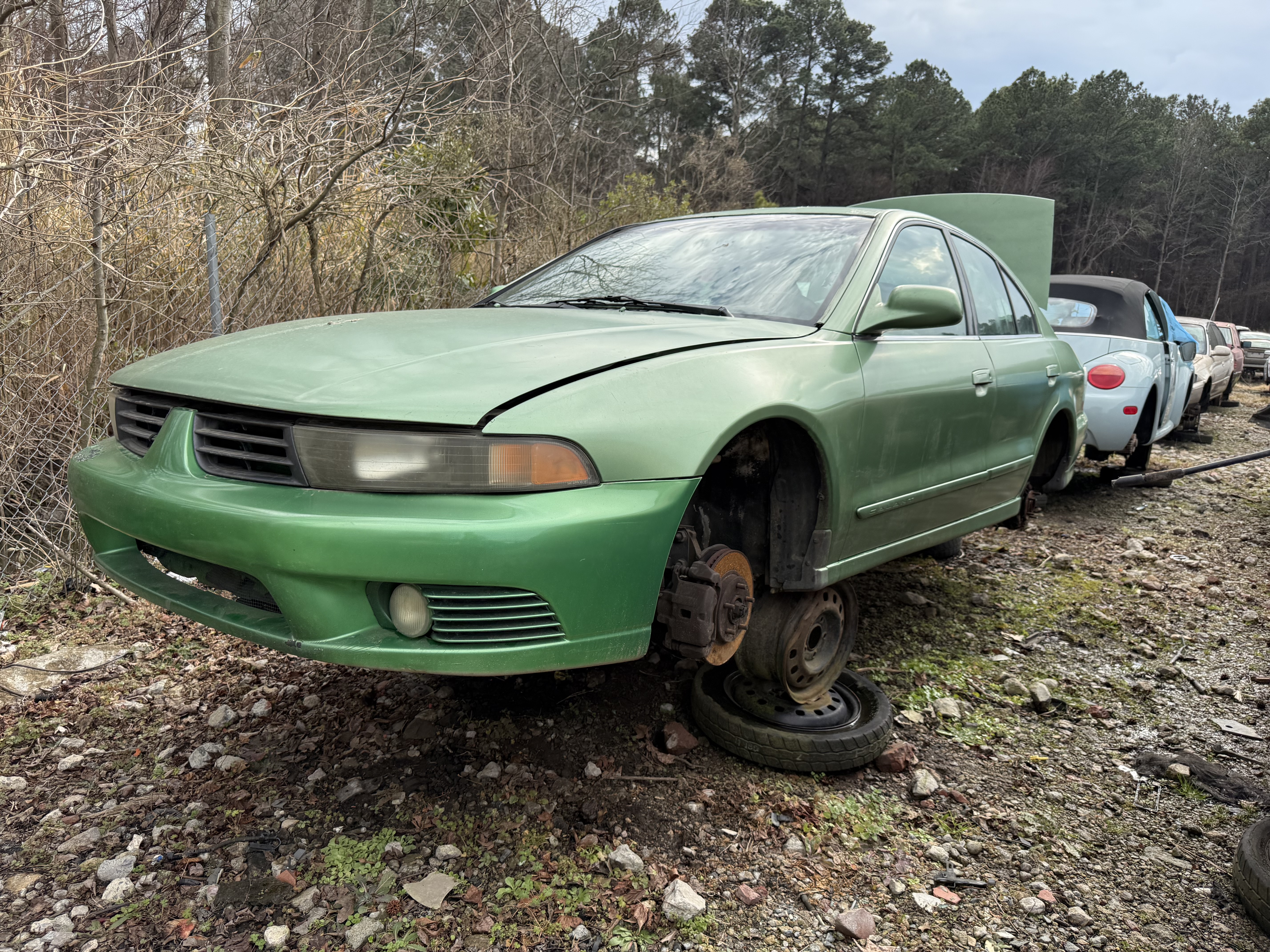 2002 MITSUBISHI Galant