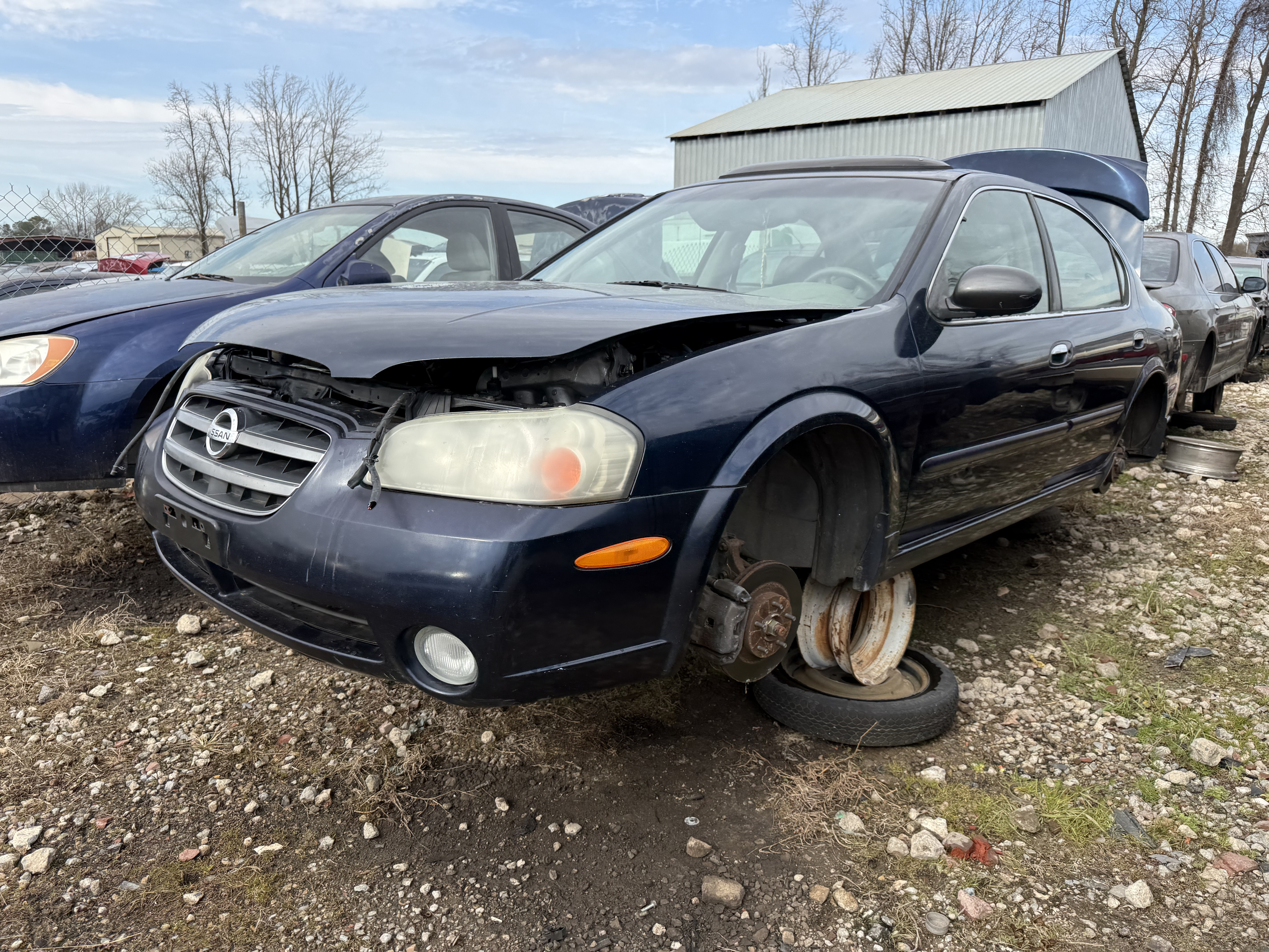 2002 NISSAN Maxima