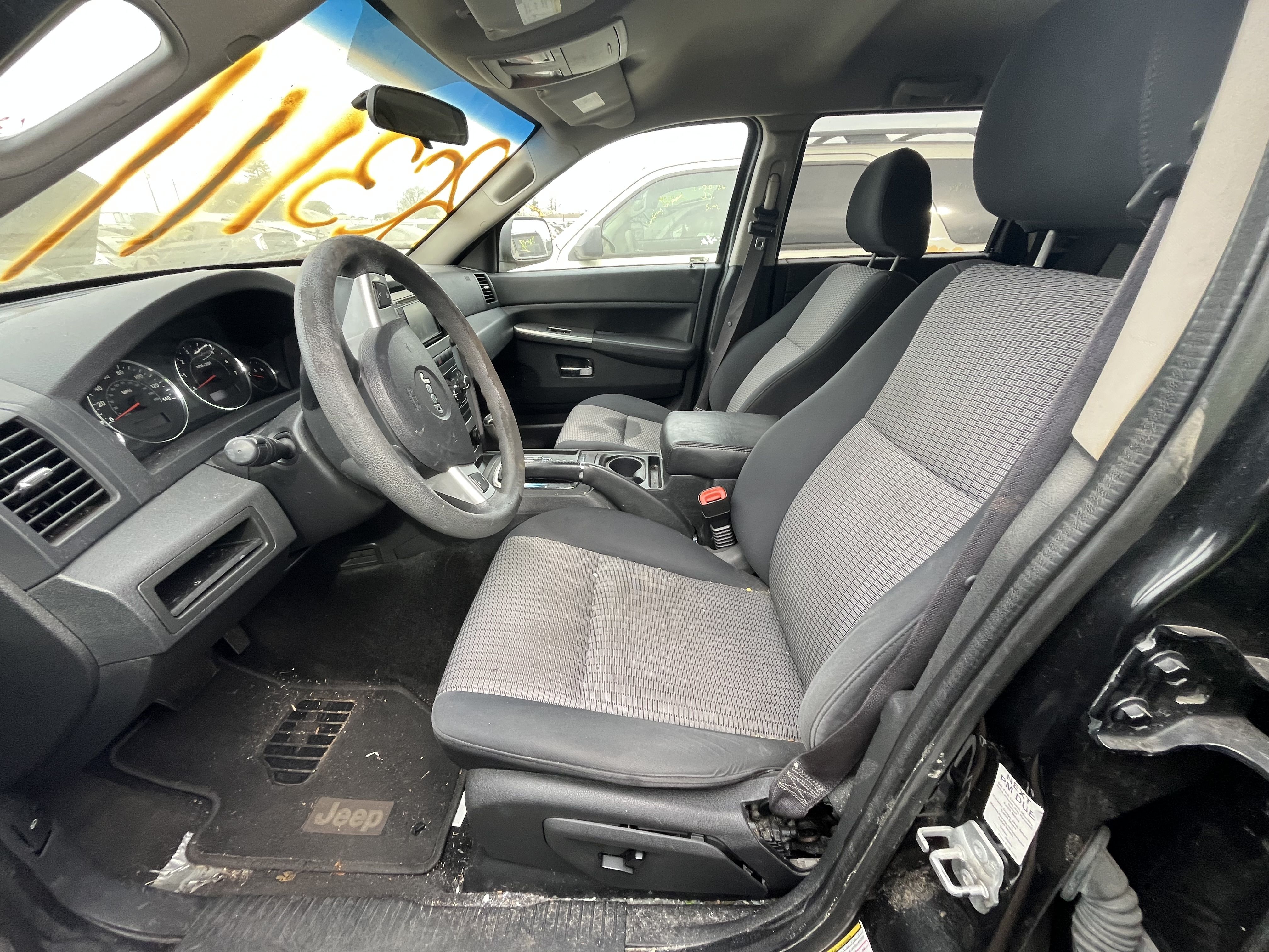 2010 JEEP Grand Cherokee