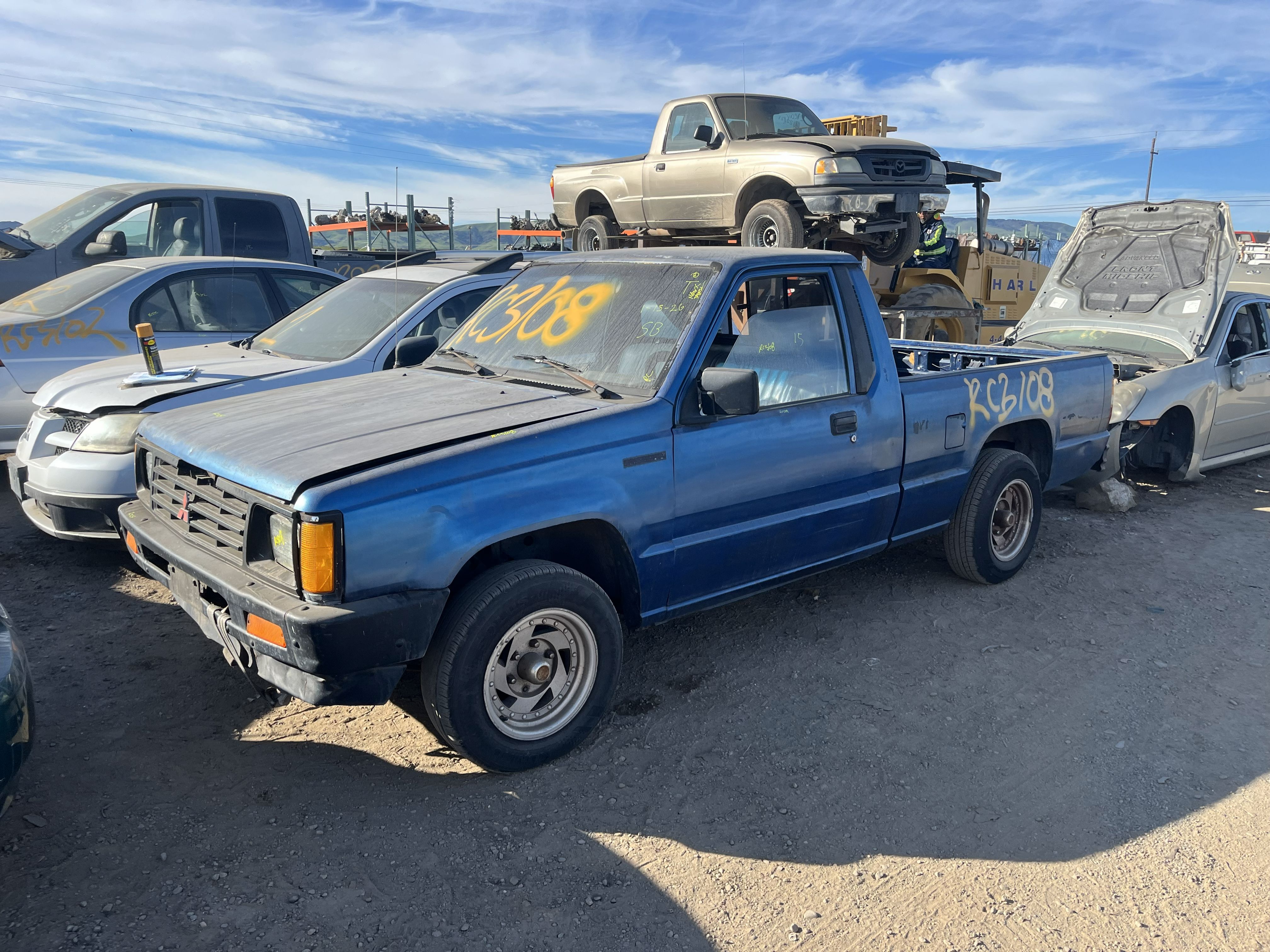 1987 MITSUBISHI Mighty Max