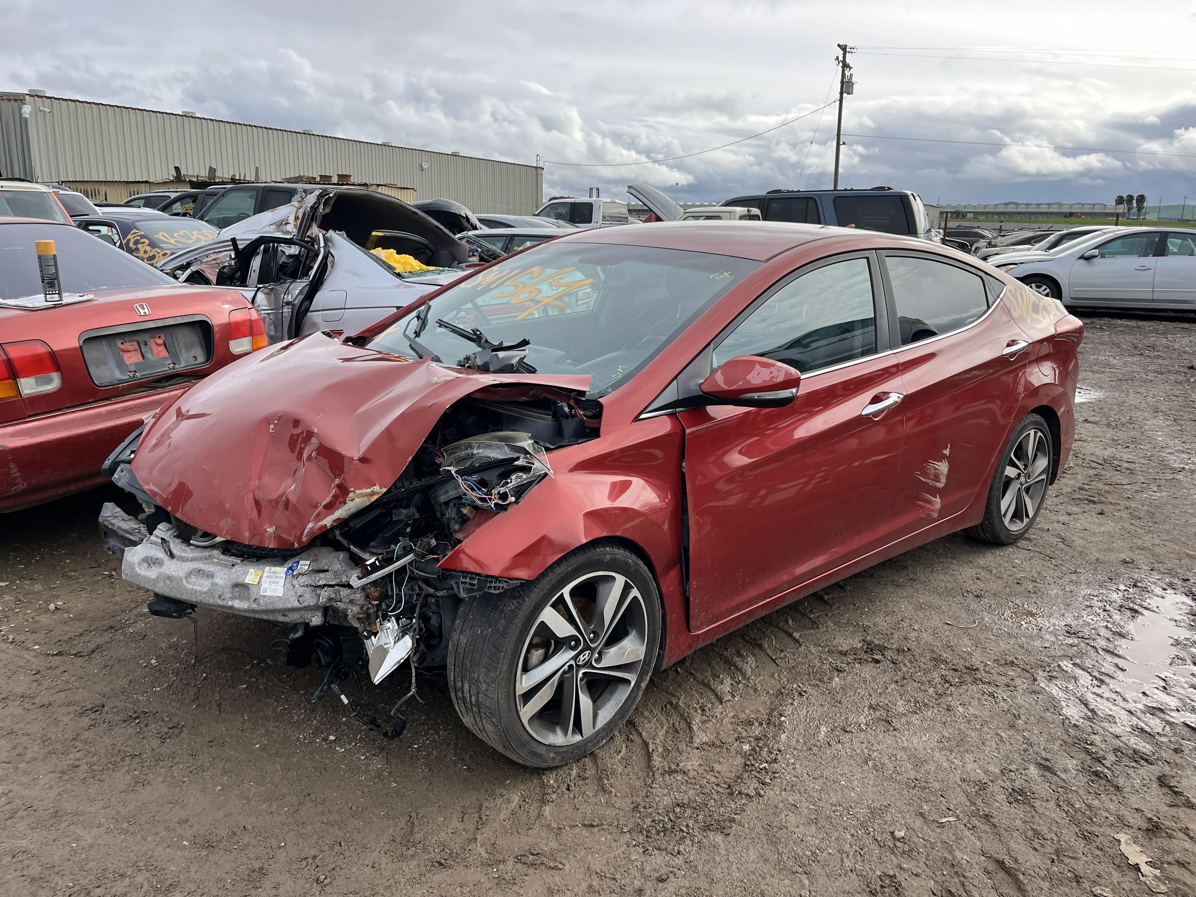 2016 HYUNDAI Elantra