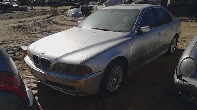 2001 BMW 530i
