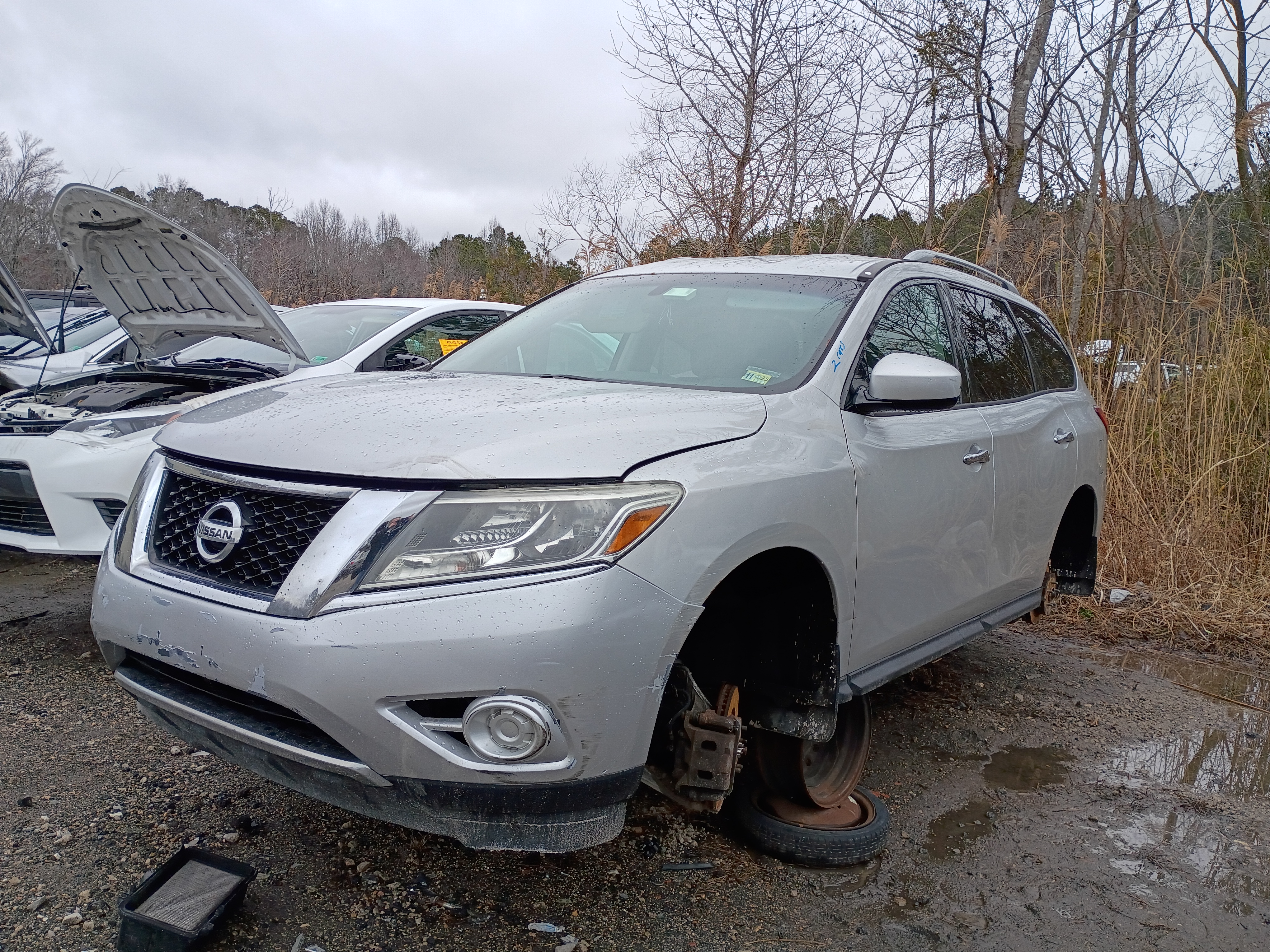 2015 NISSAN Pathfinder