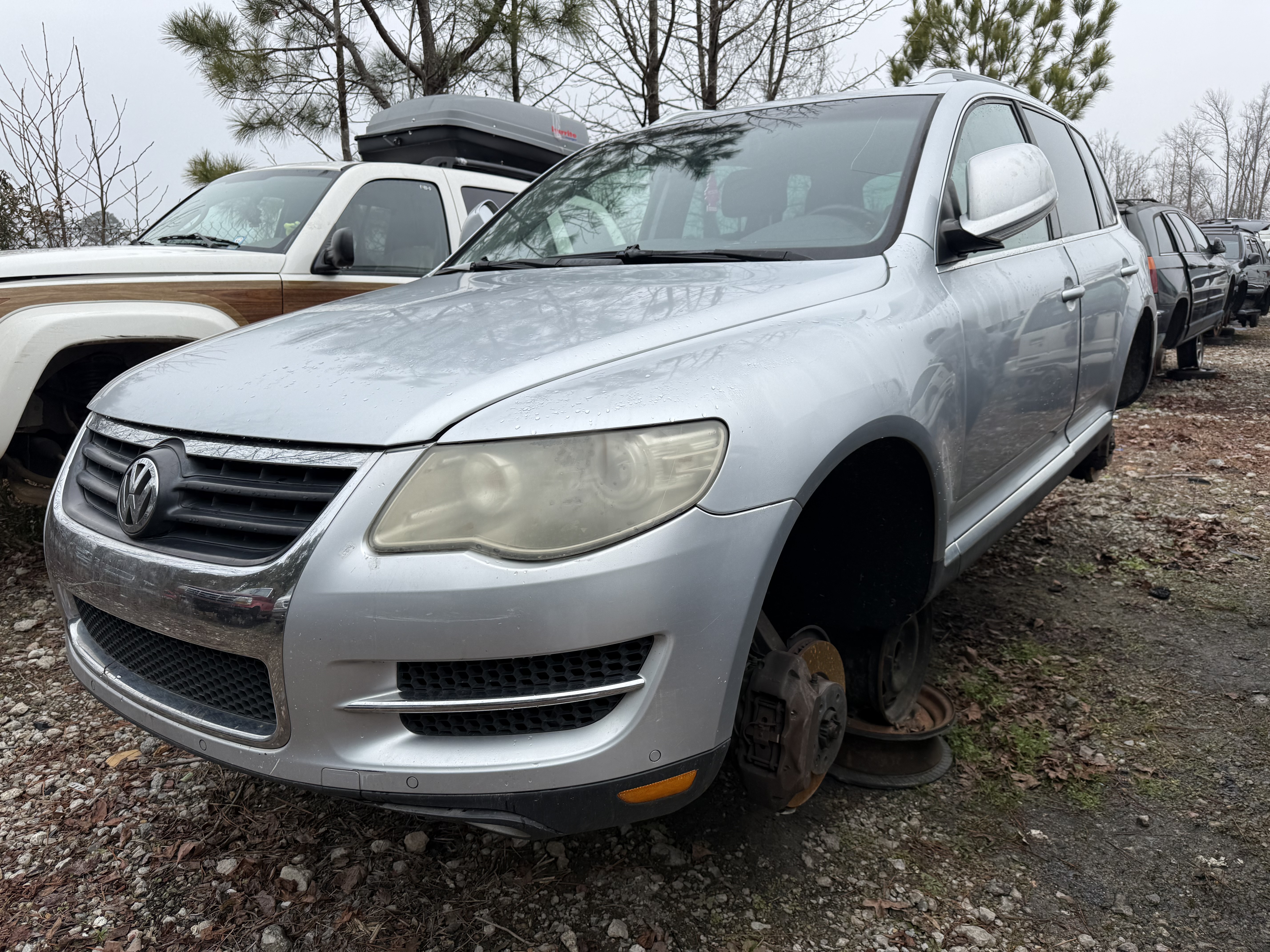 2008 VOLKSWAGEN Touareg