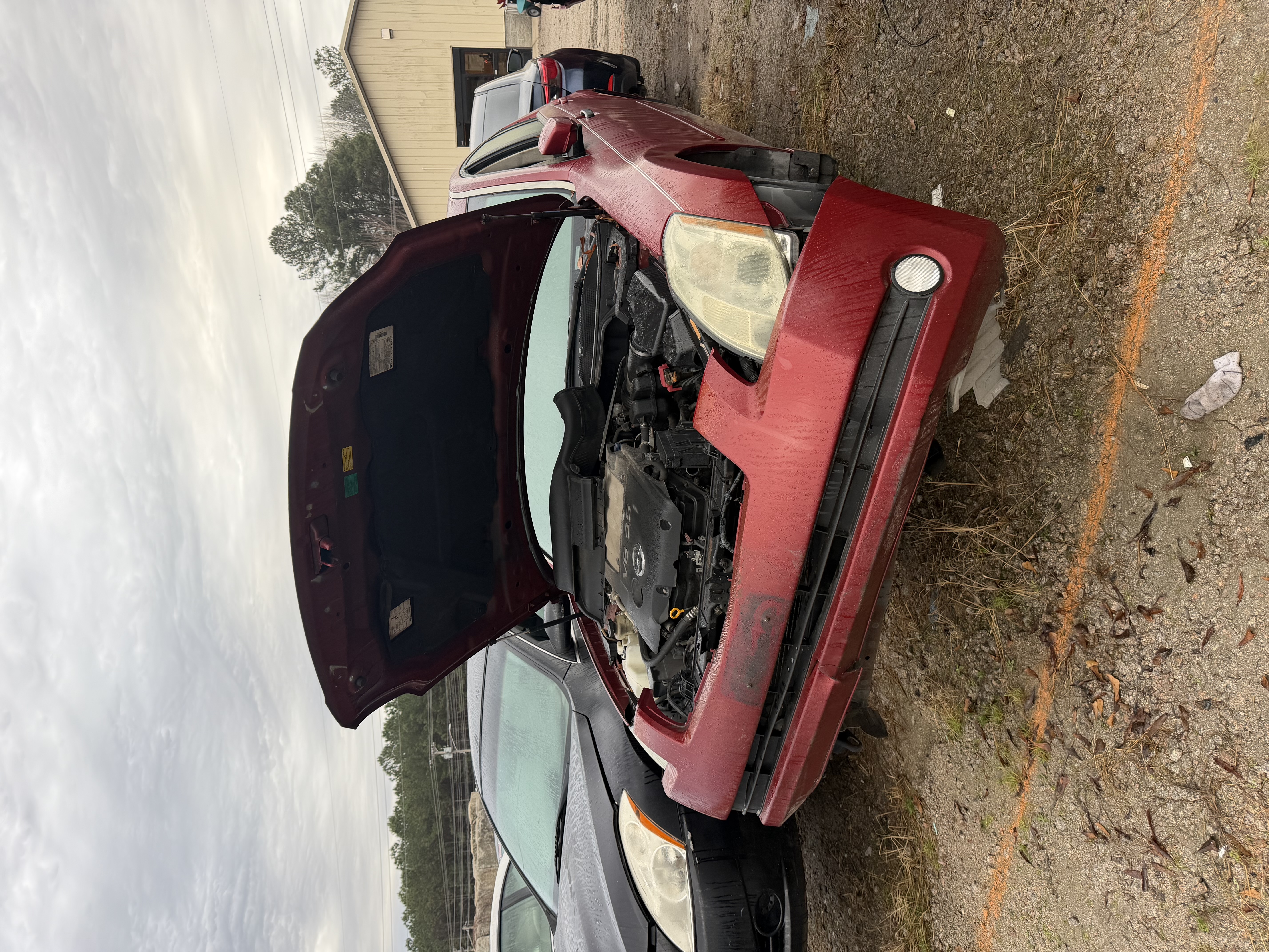 2004 NISSAN Maxima