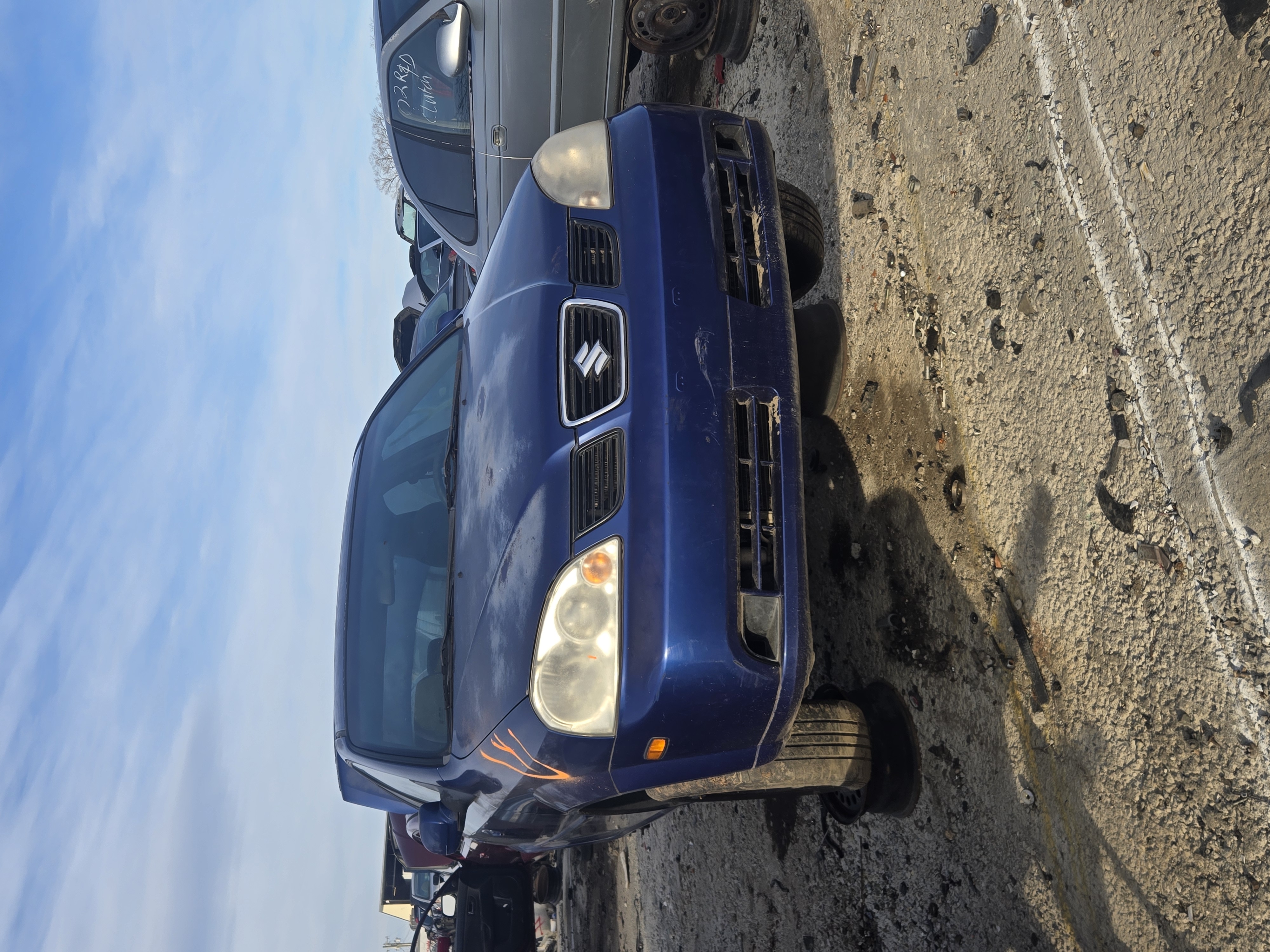 2005 SUZUKI Forenza
