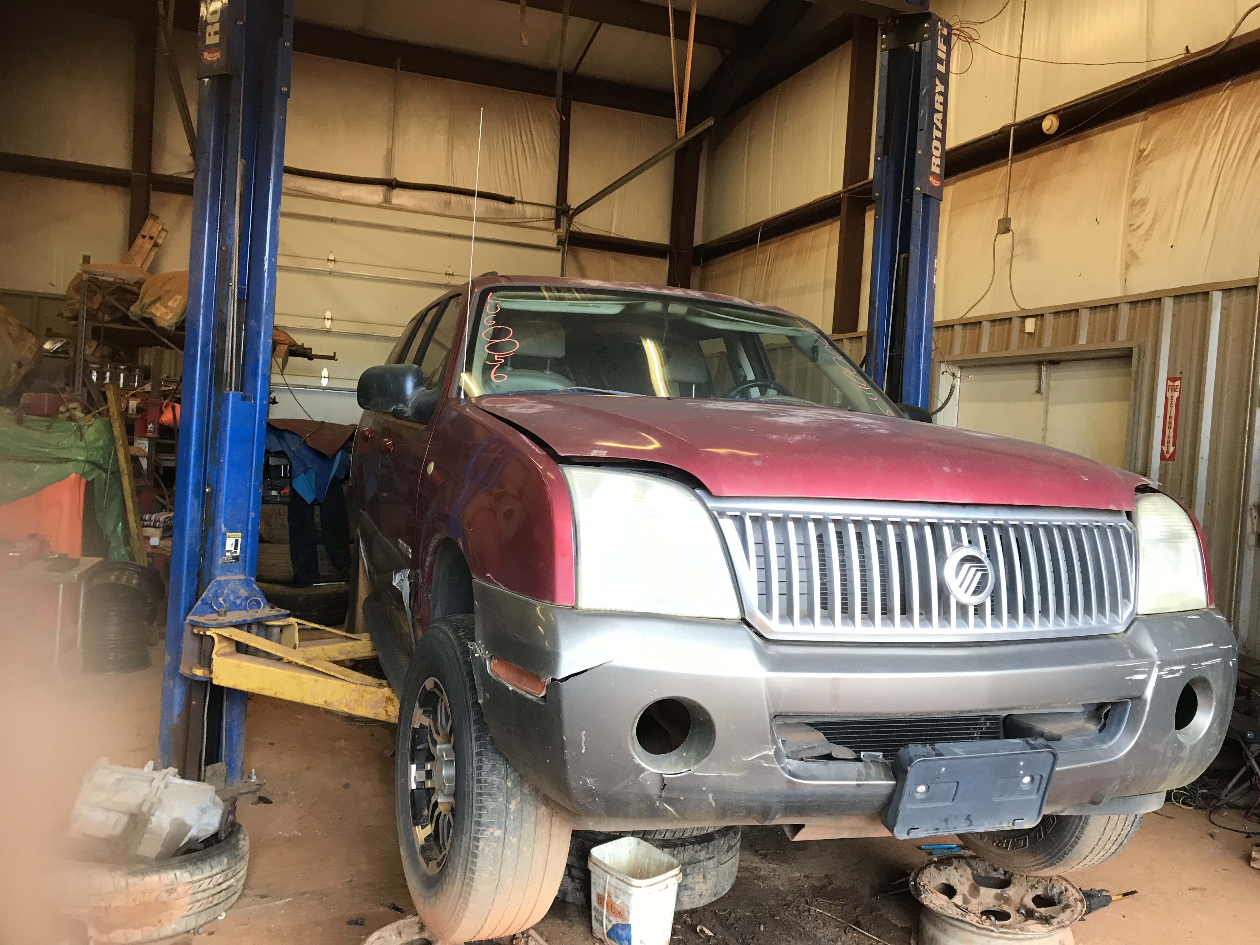 2002 MERCURY Mountaineer
