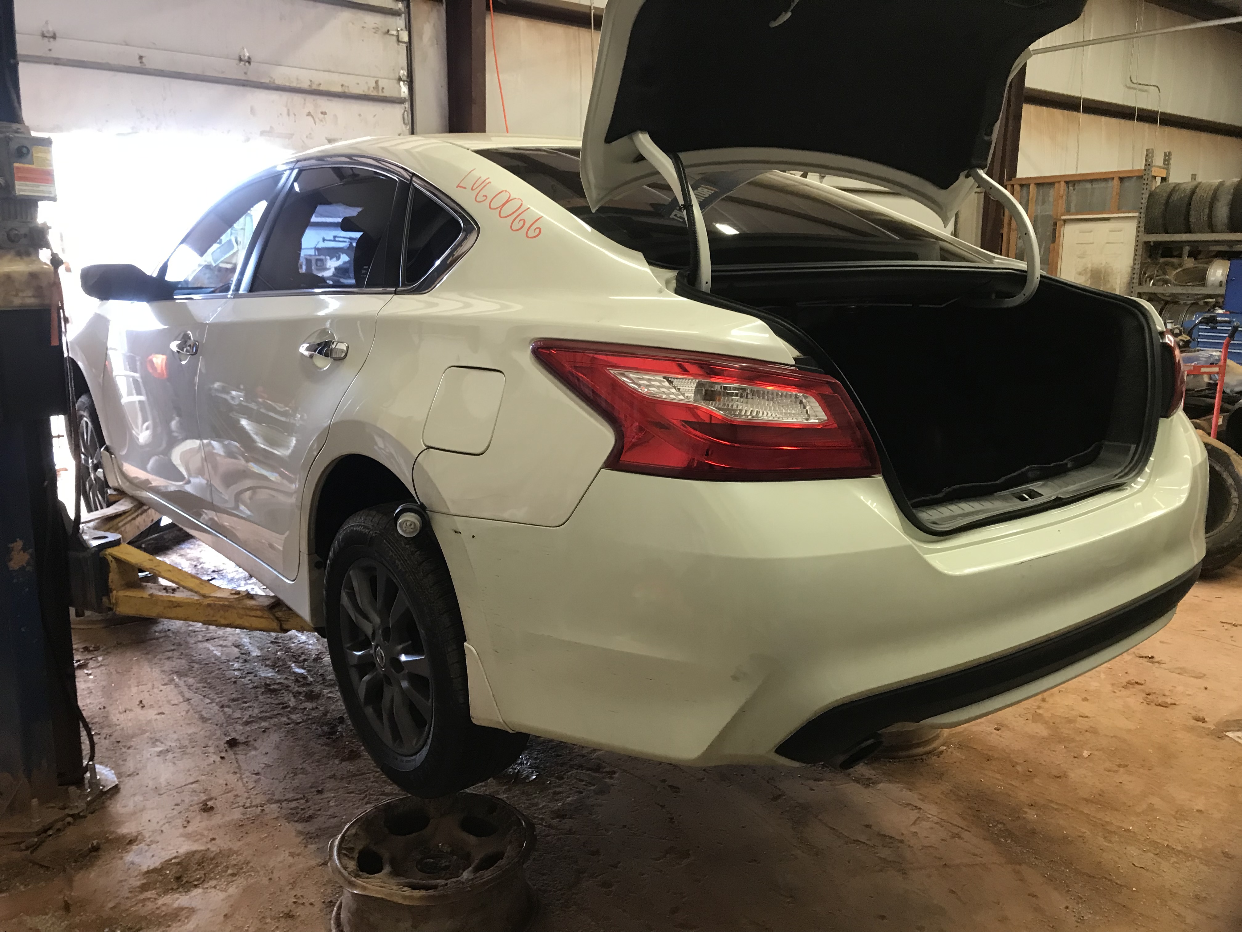 2016 NISSAN Altima