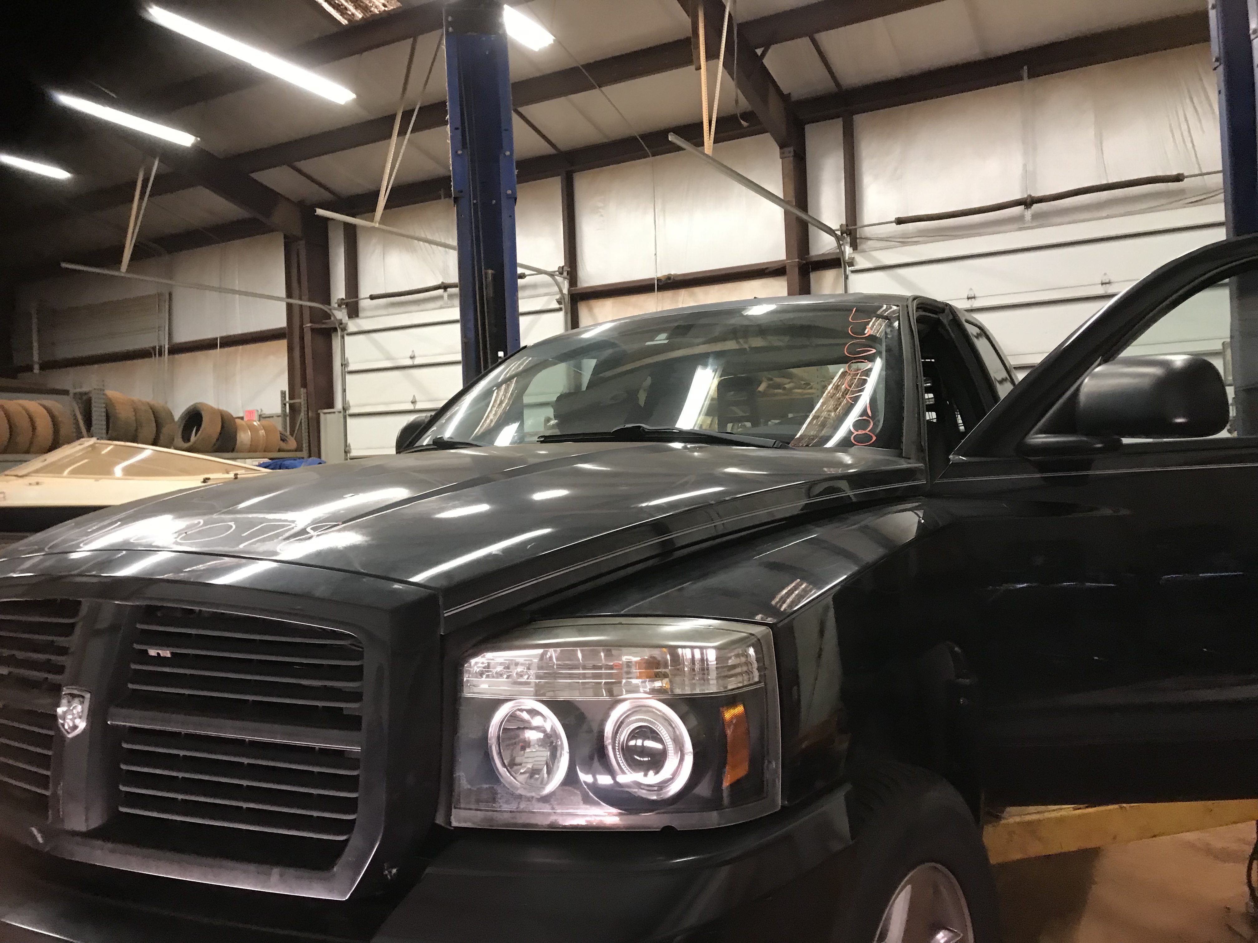 2006 DODGE Dakota