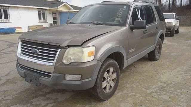 2006 FORD Explorer