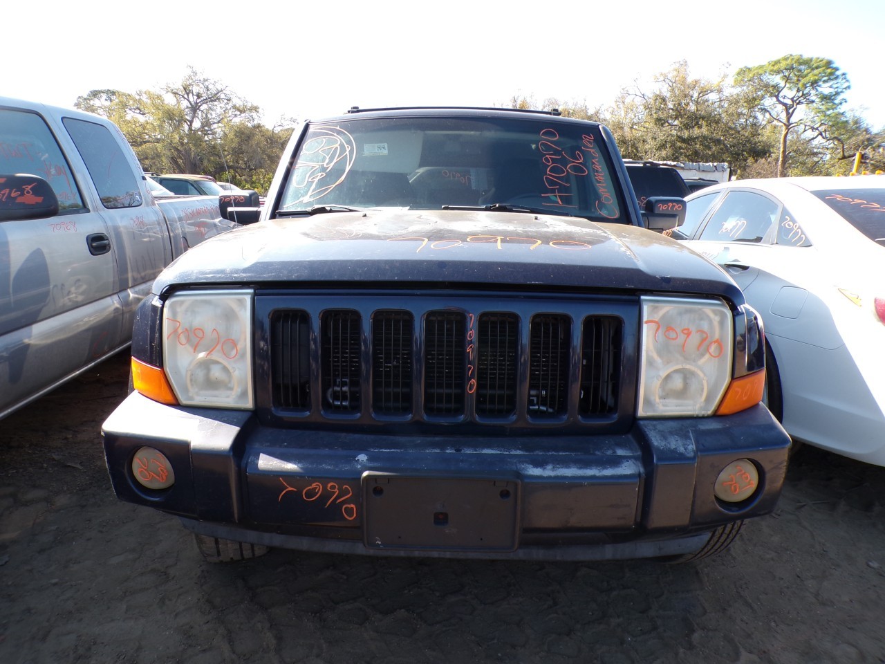 2006 JEEP Commander