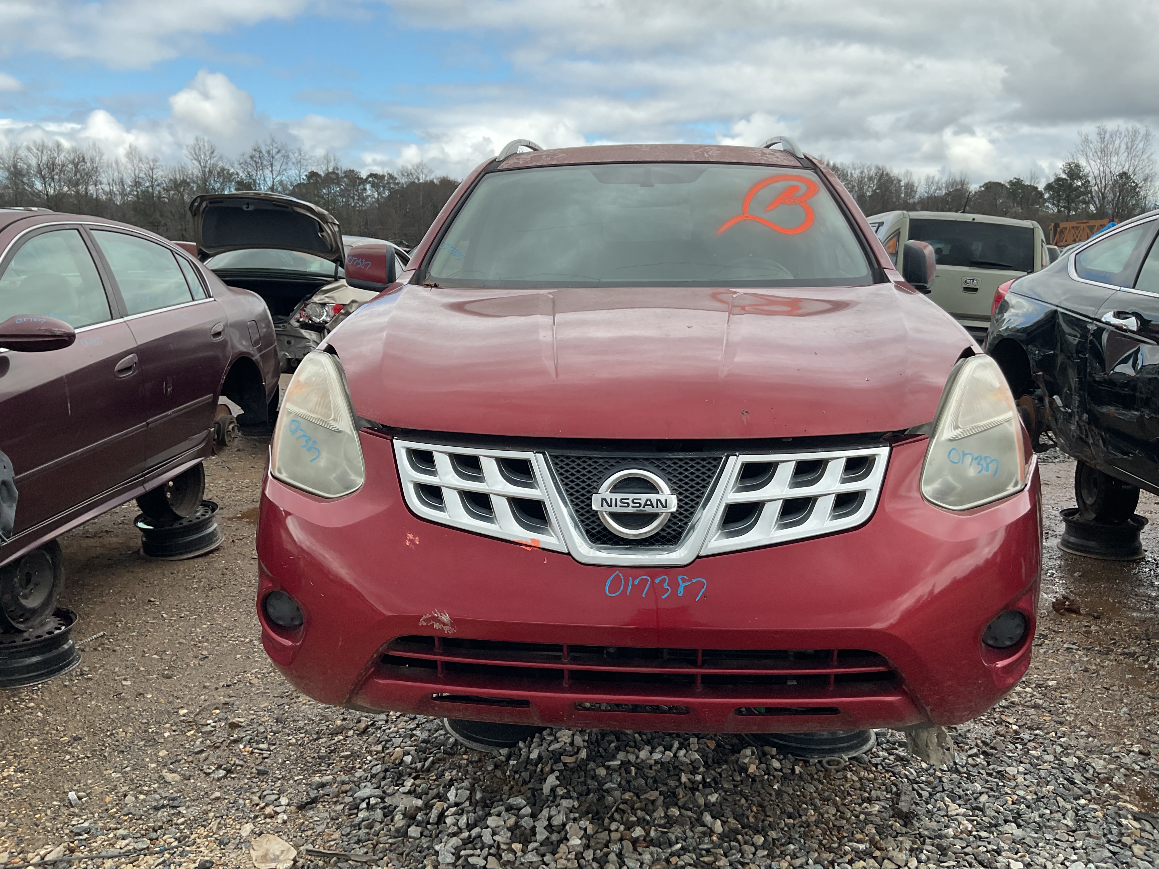 2011 NISSAN Rogue