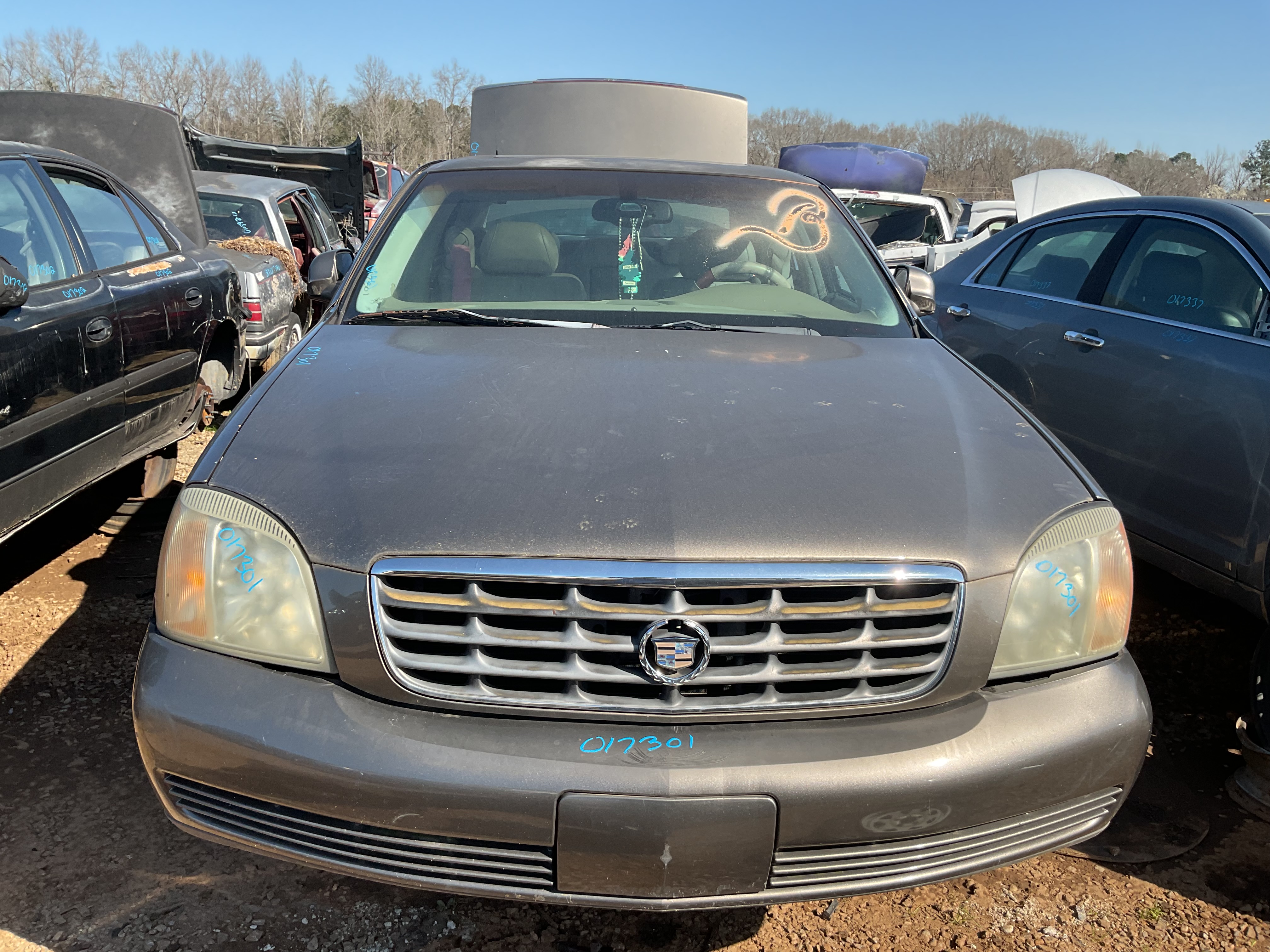 2002 CADILLAC Deville