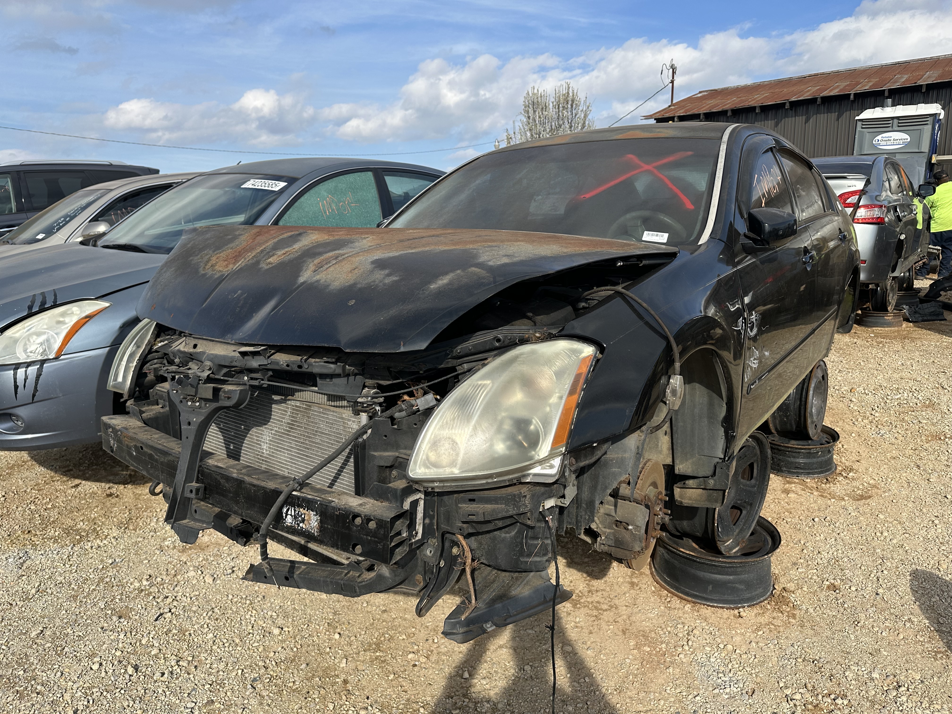 2005 NISSAN Maxima