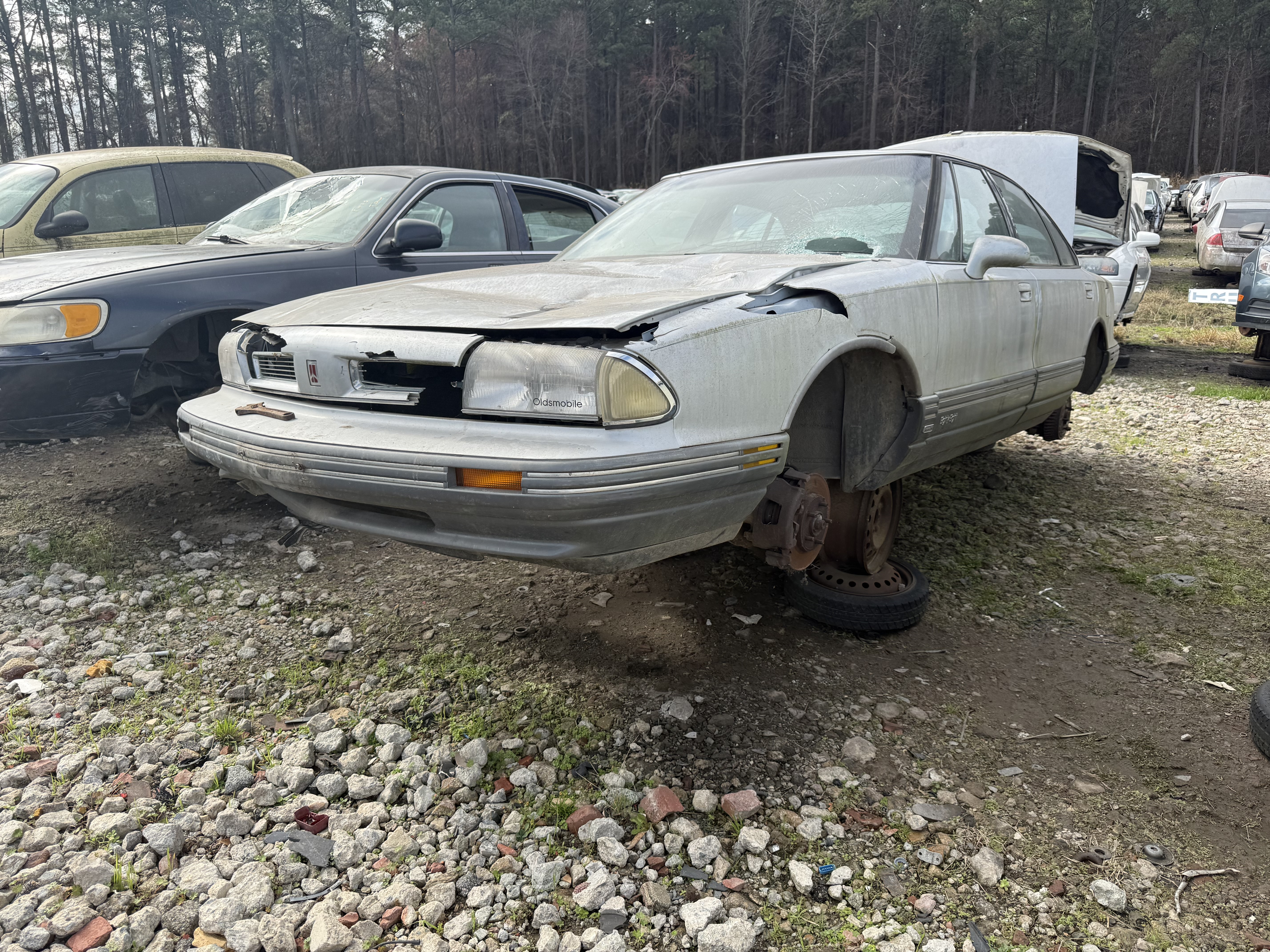 1992 OLDSMOBILE Eighty Eight (88)