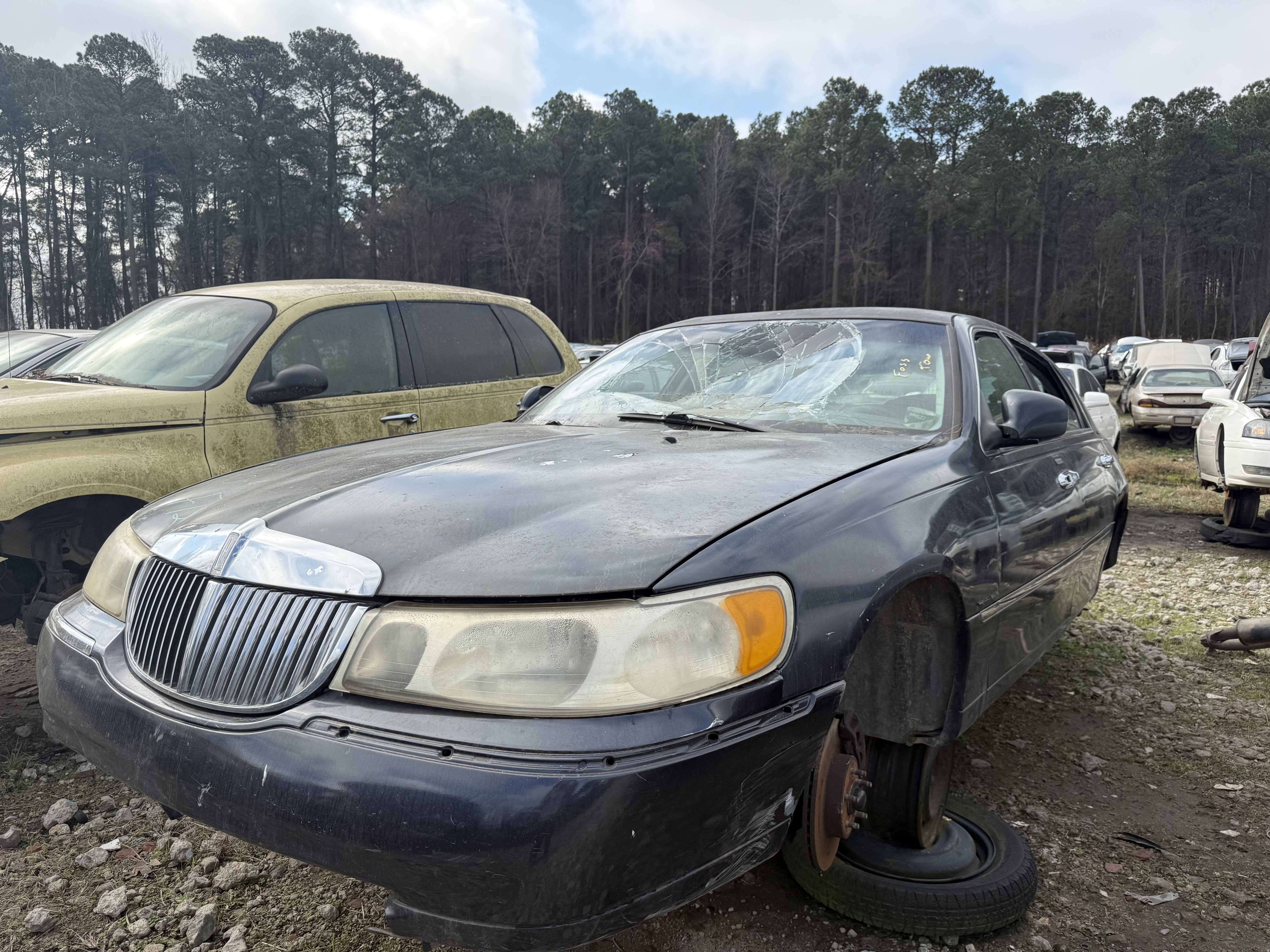 2000 LINCOLN Town Car