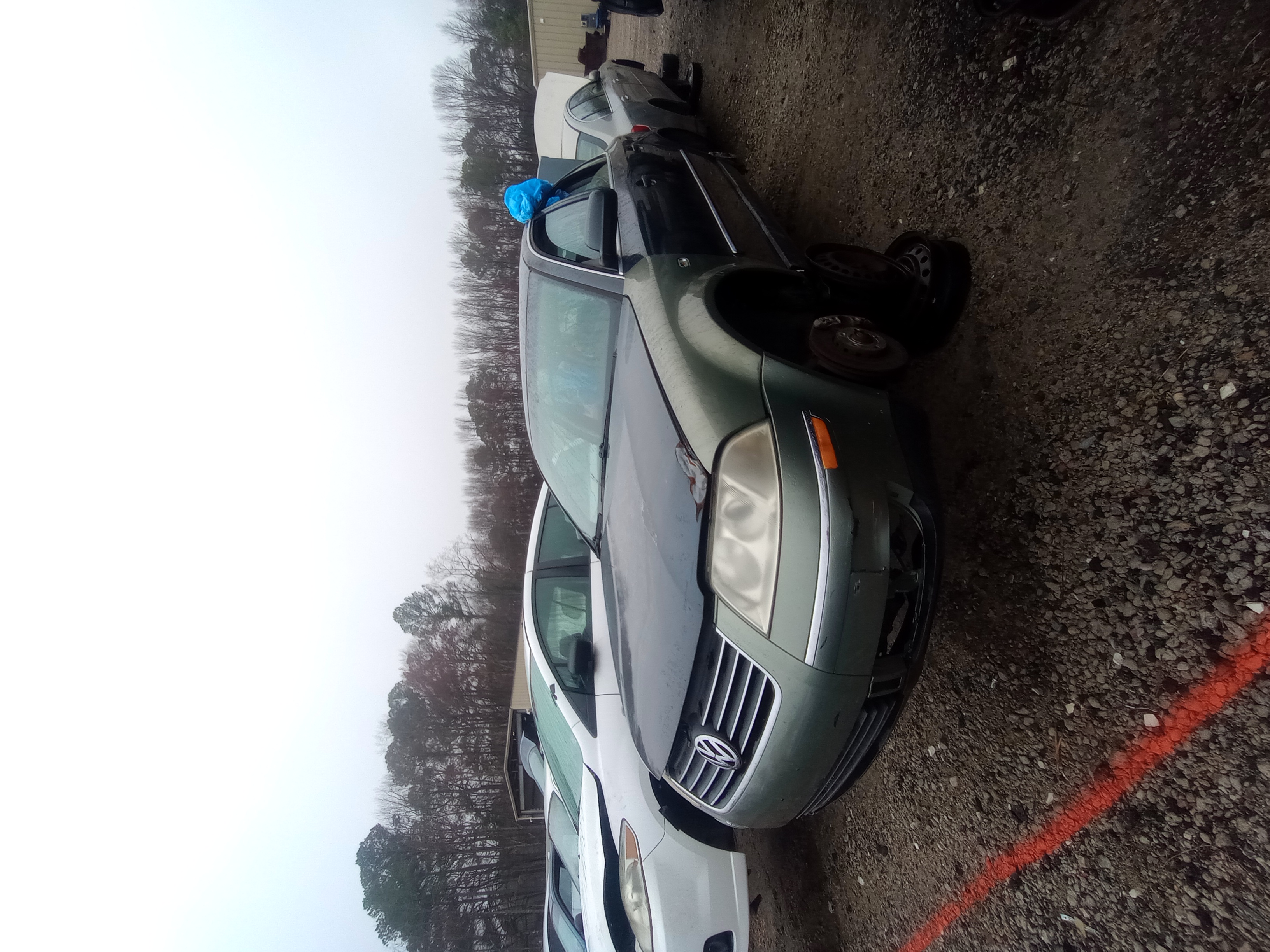 2003 VOLKSWAGEN Passat