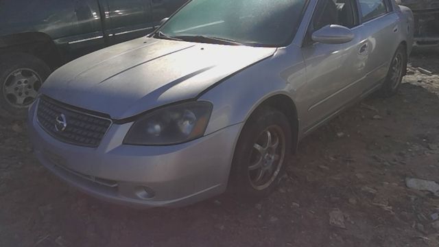 2005 NISSAN Altima