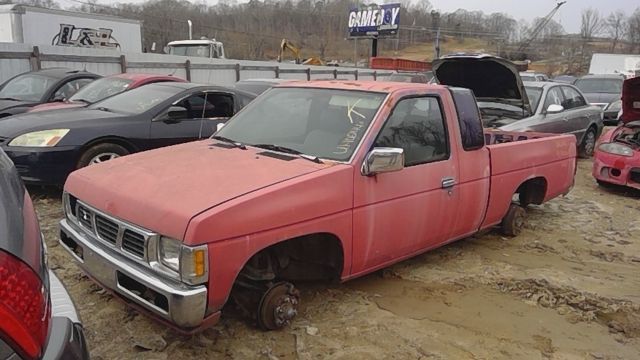 1995 NISSAN Pickup