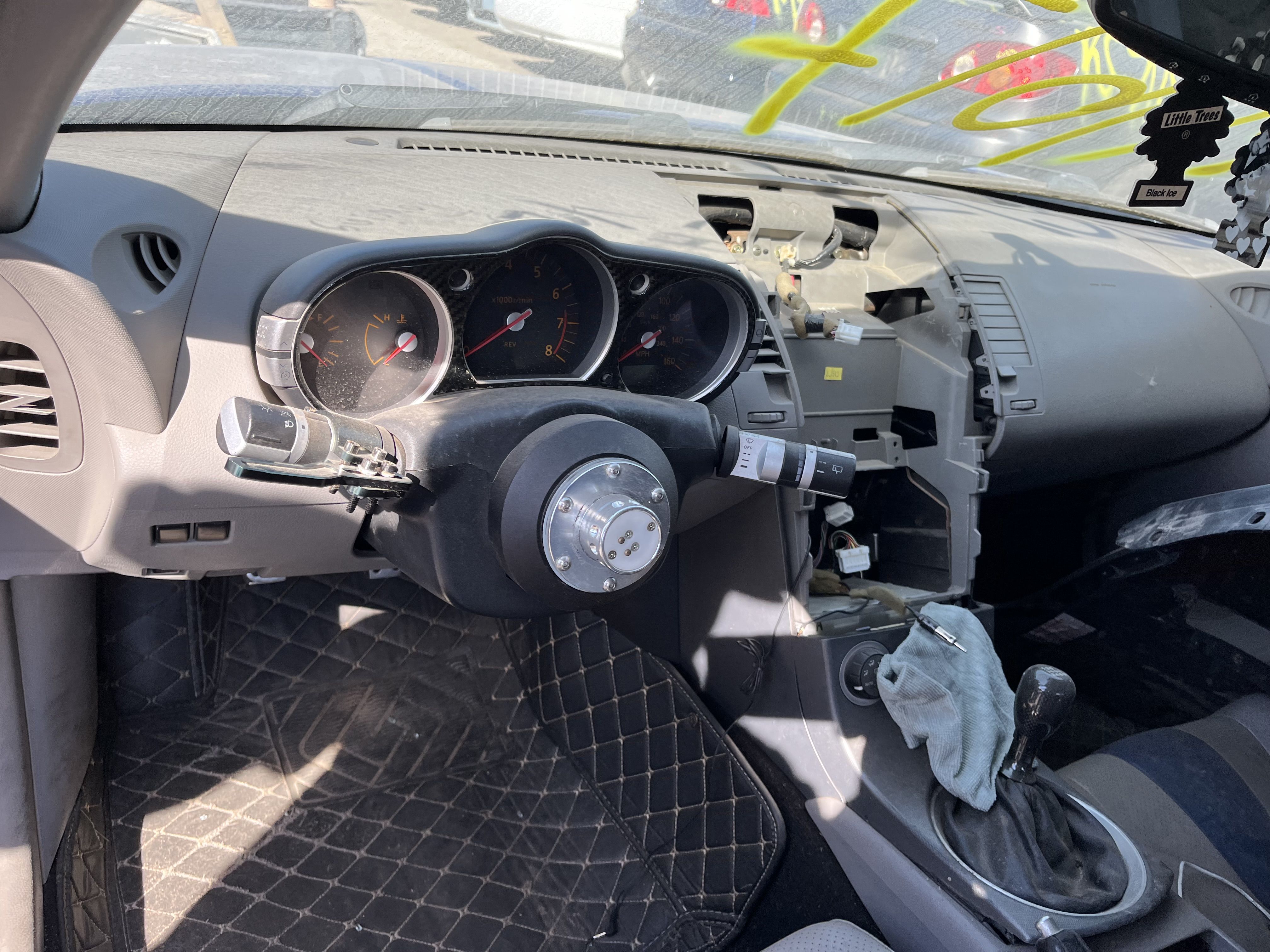 2003 NISSAN 350Z