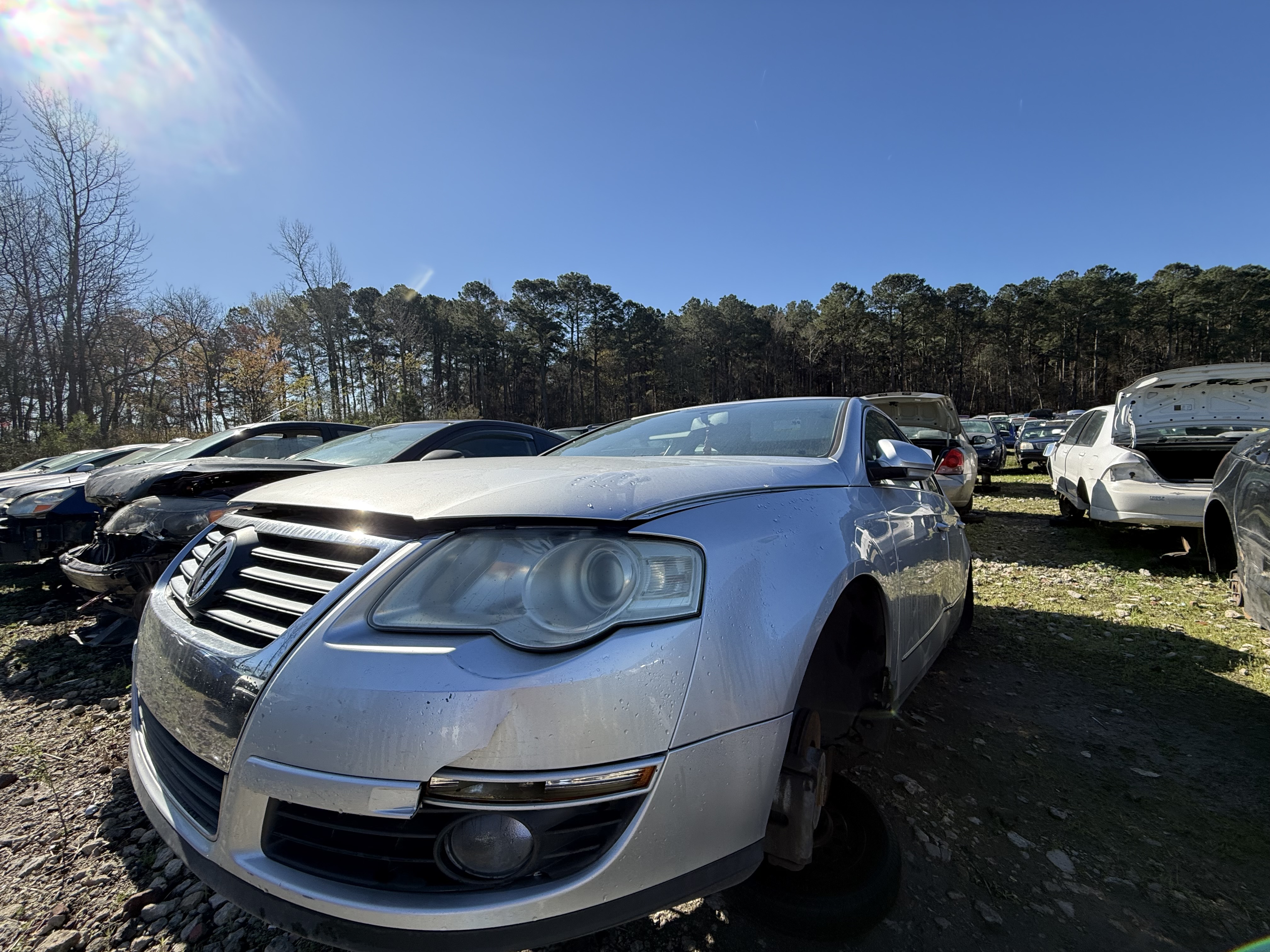 2010 VOLKSWAGEN Passat