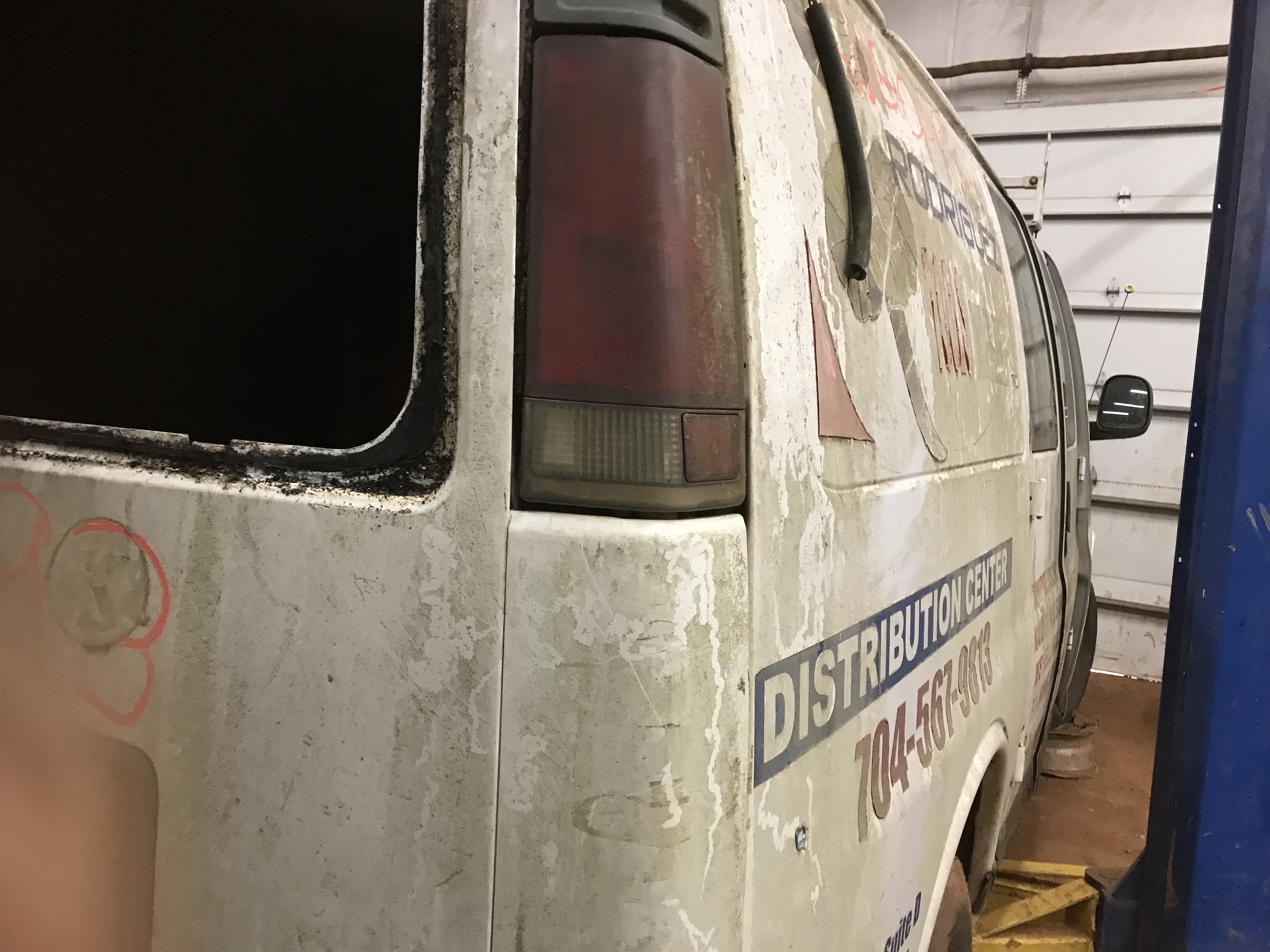2002 CHEVROLET Express
