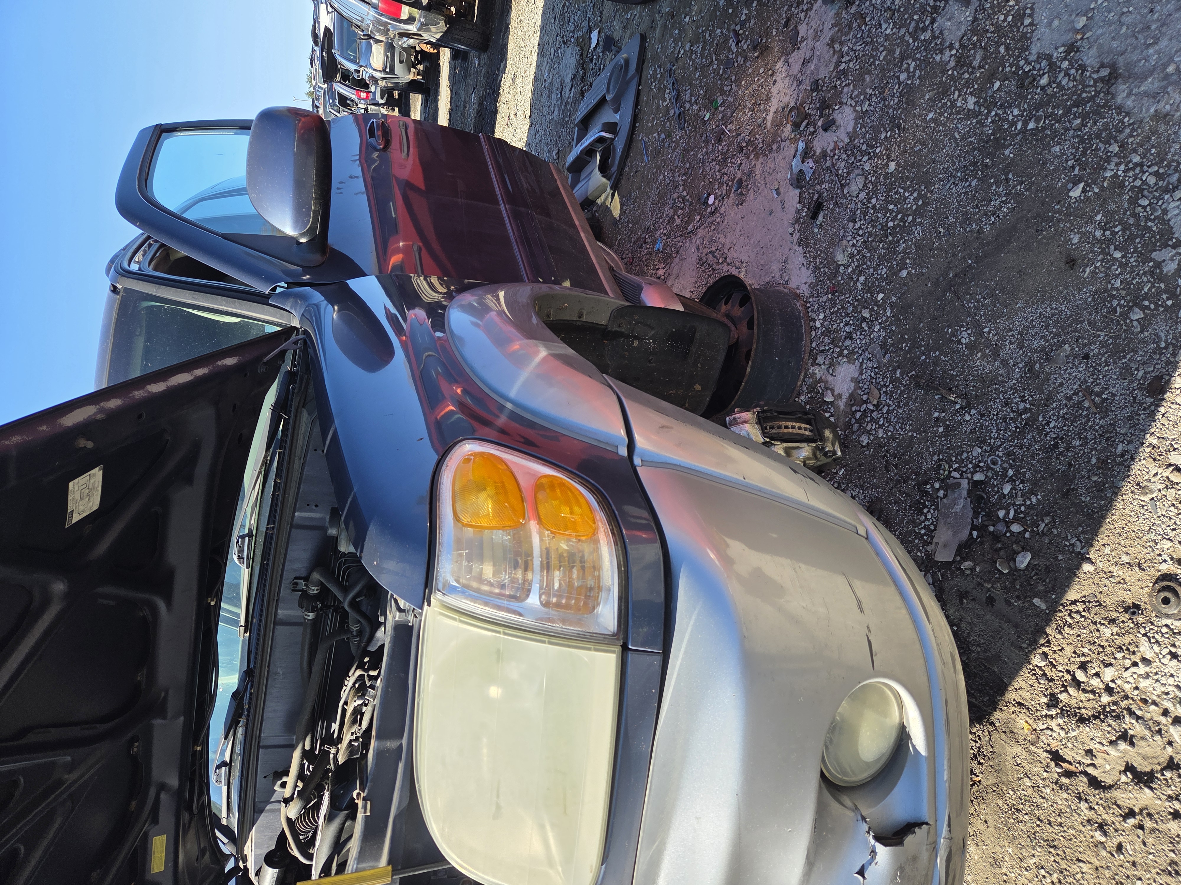 2003 TOYOTA Sequoia