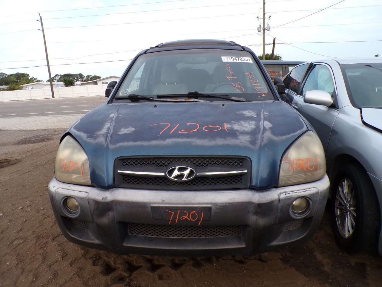 2005 HYUNDAI Tucson