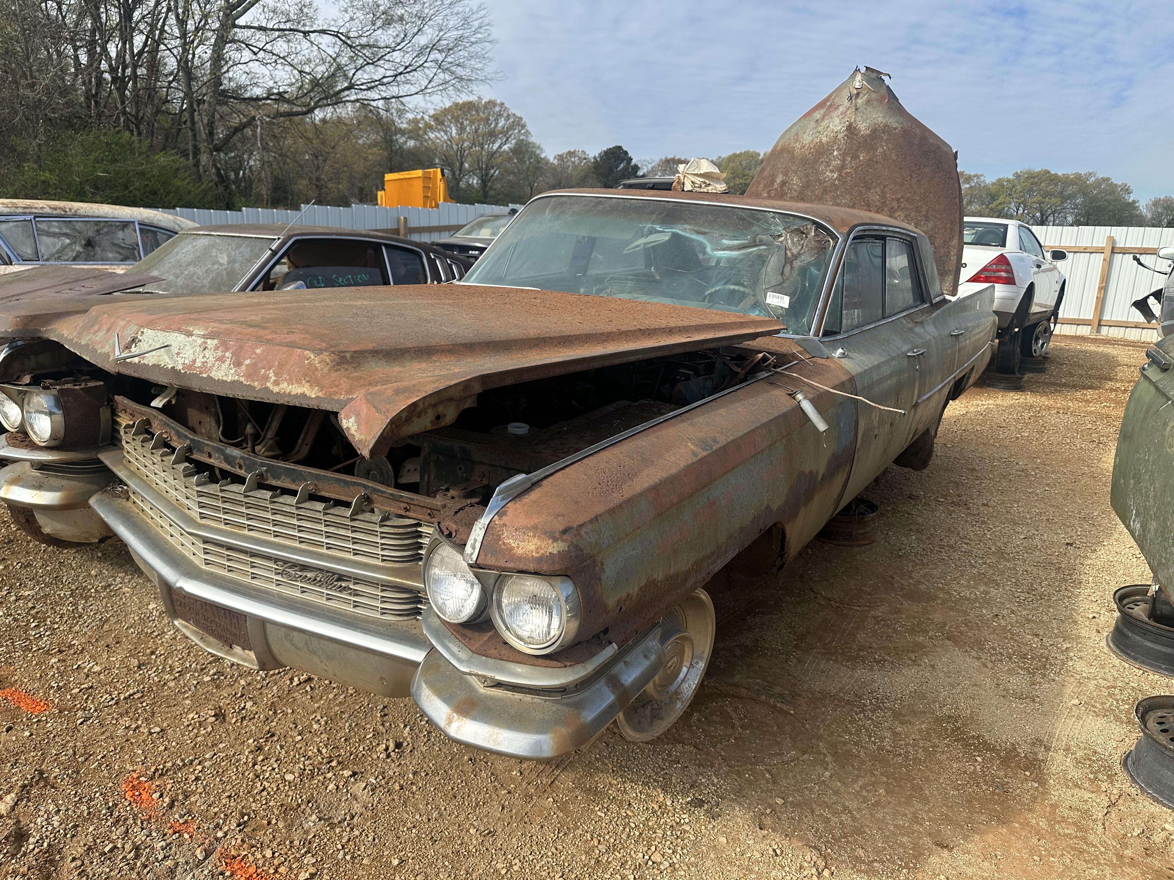 1963 CADILLAC Deville