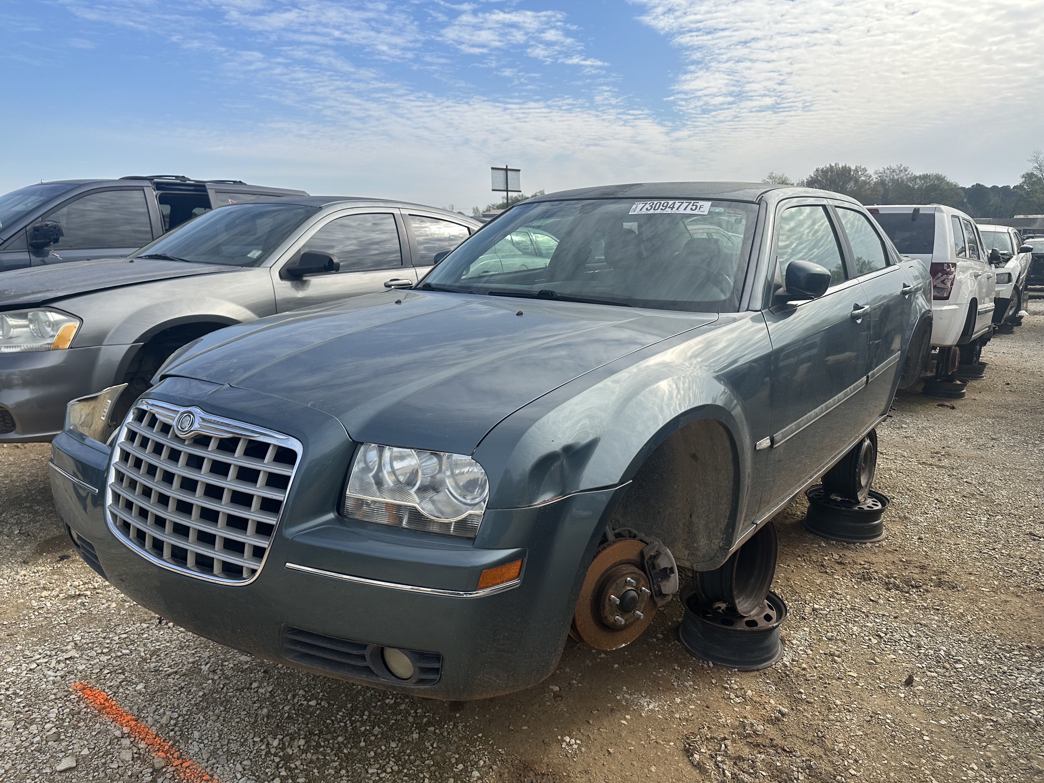 2005 CHRYSLER 300