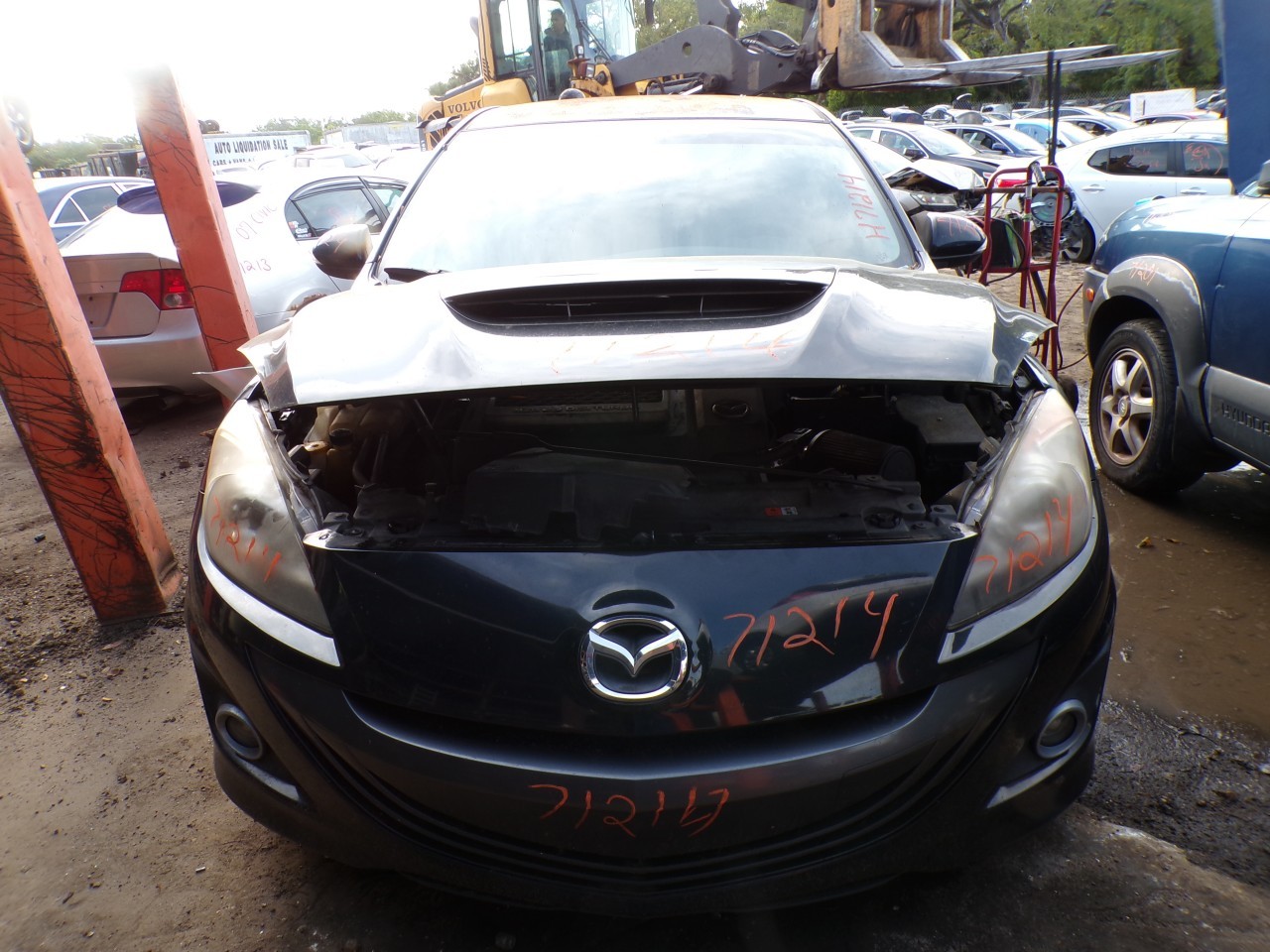 2013 MAZDA Mazda3