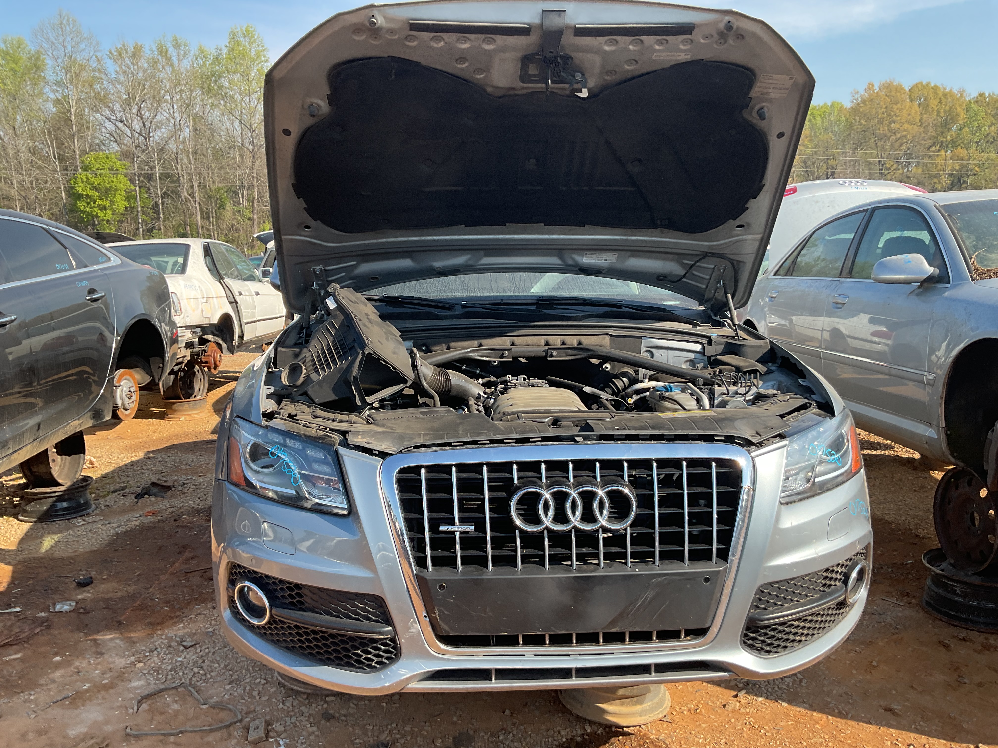 2011 AUDI Q5