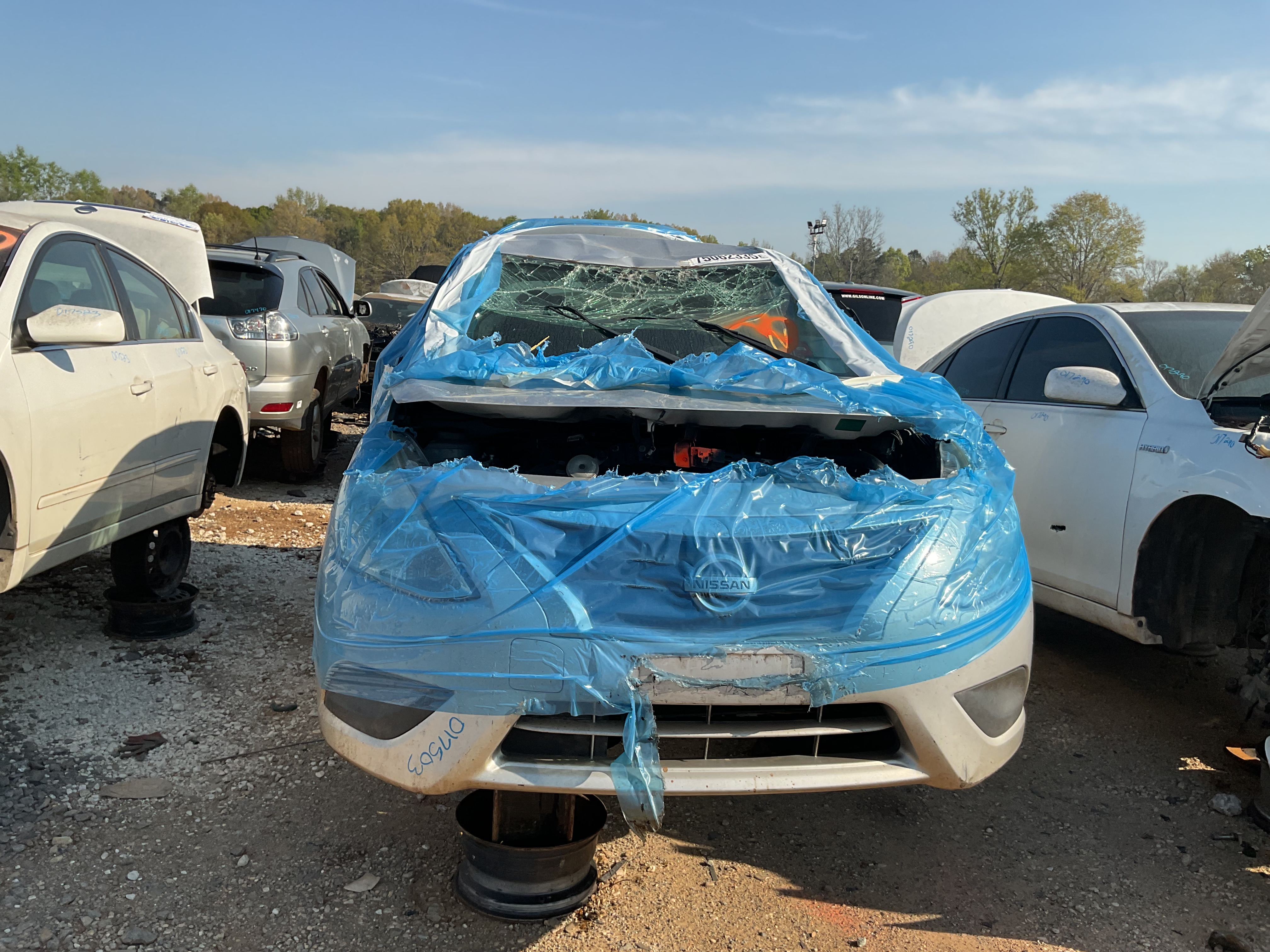 2016 NISSAN Versa