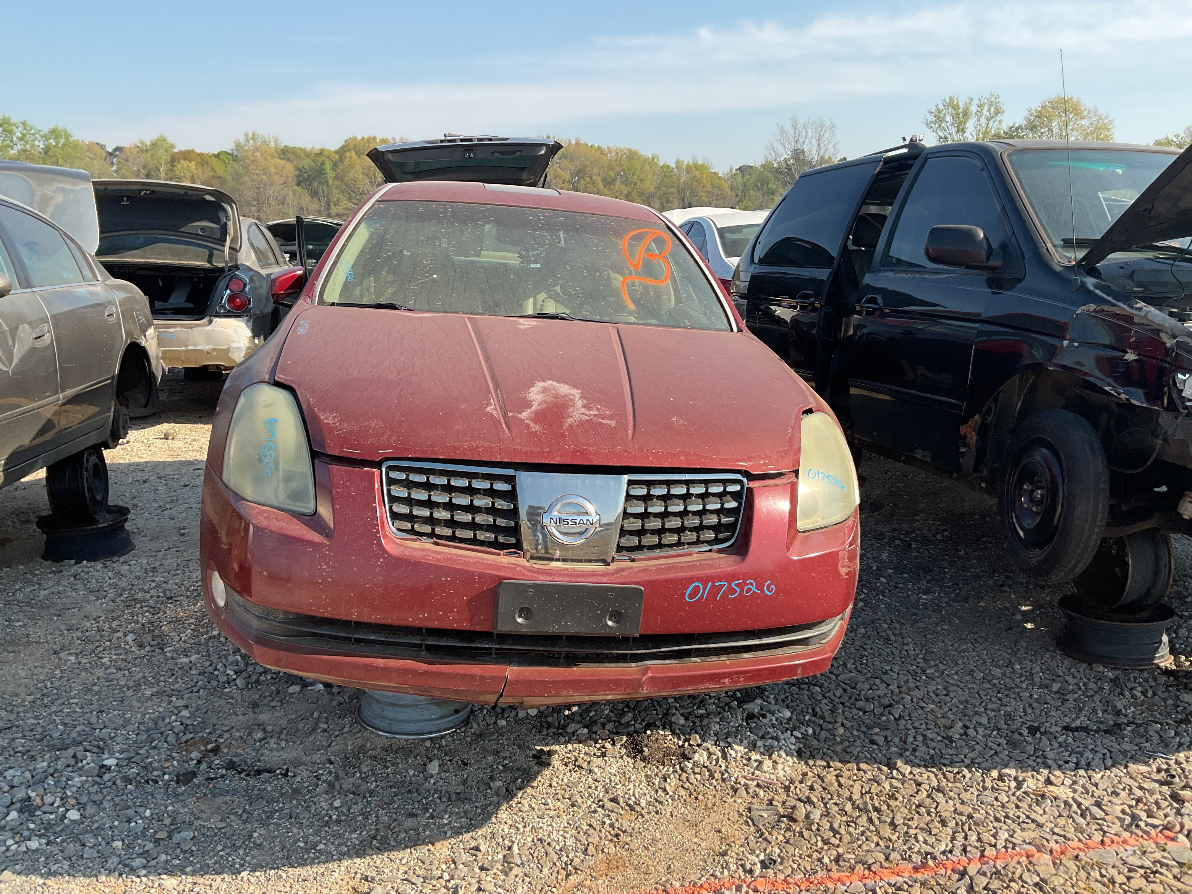 2004 NISSAN Maxima