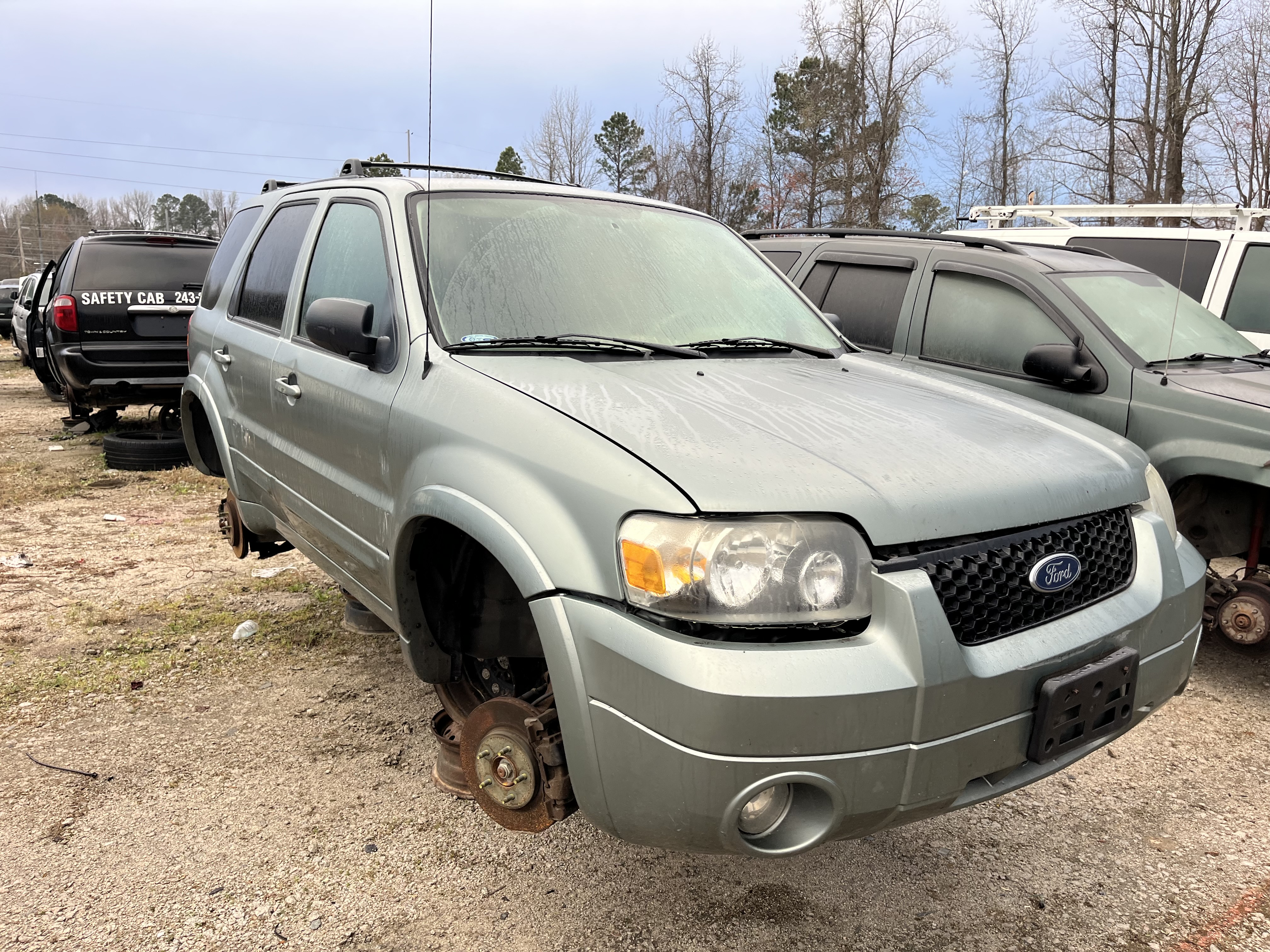 2006 FORD Escape
